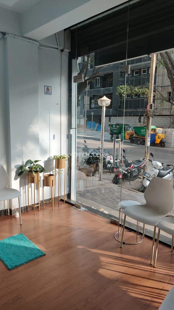 Waiting Area at Anmol Smiles- Dental & Aesthetics Jayanagar 7 Block Bangalore