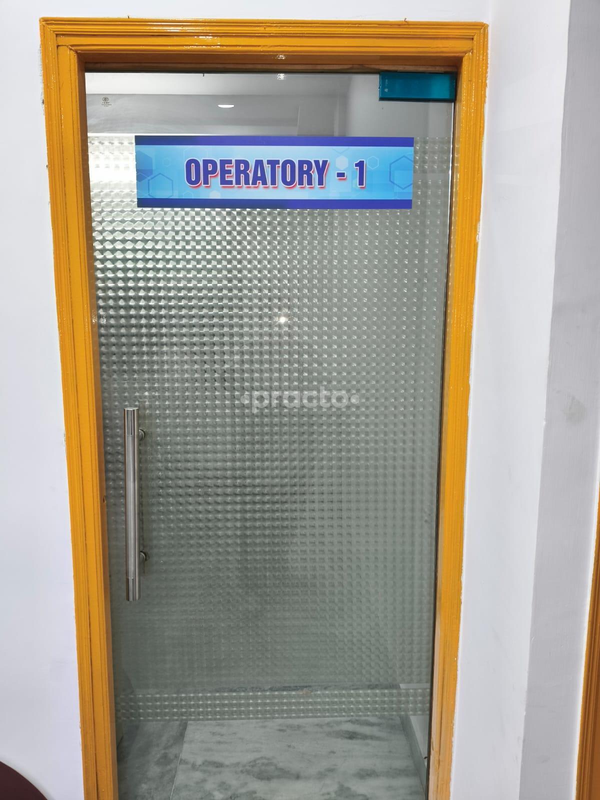 Operation Room at Smile Tree Super Speciality Dental Clinic Raja Ram Mohan Sarani Kolkata