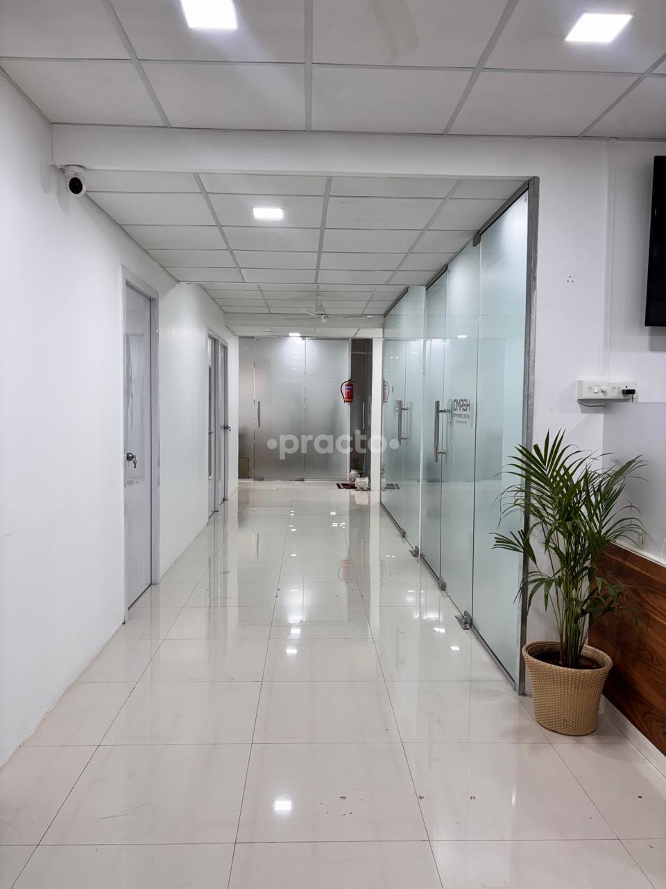 Outside Area at OMASH Orthopaedic Centre Baner Pune