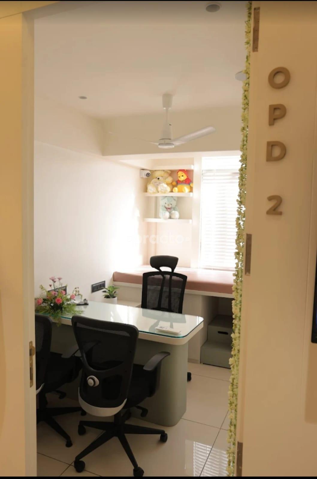 Dr. Divya Agrawal Dental Clinic Scheme No 140 Indore