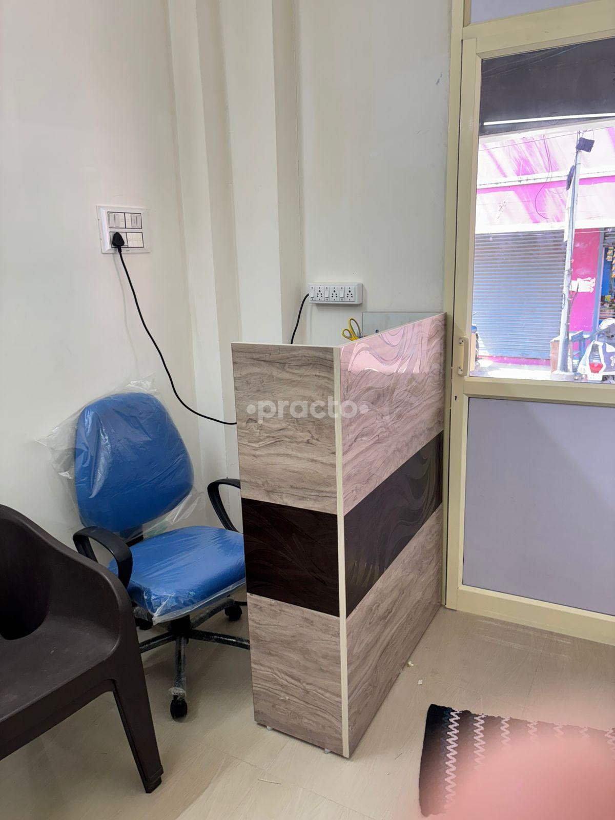 Reception Area at Rajarajan Ortho and Speciality Clinic Thiruvottiyur Chennai