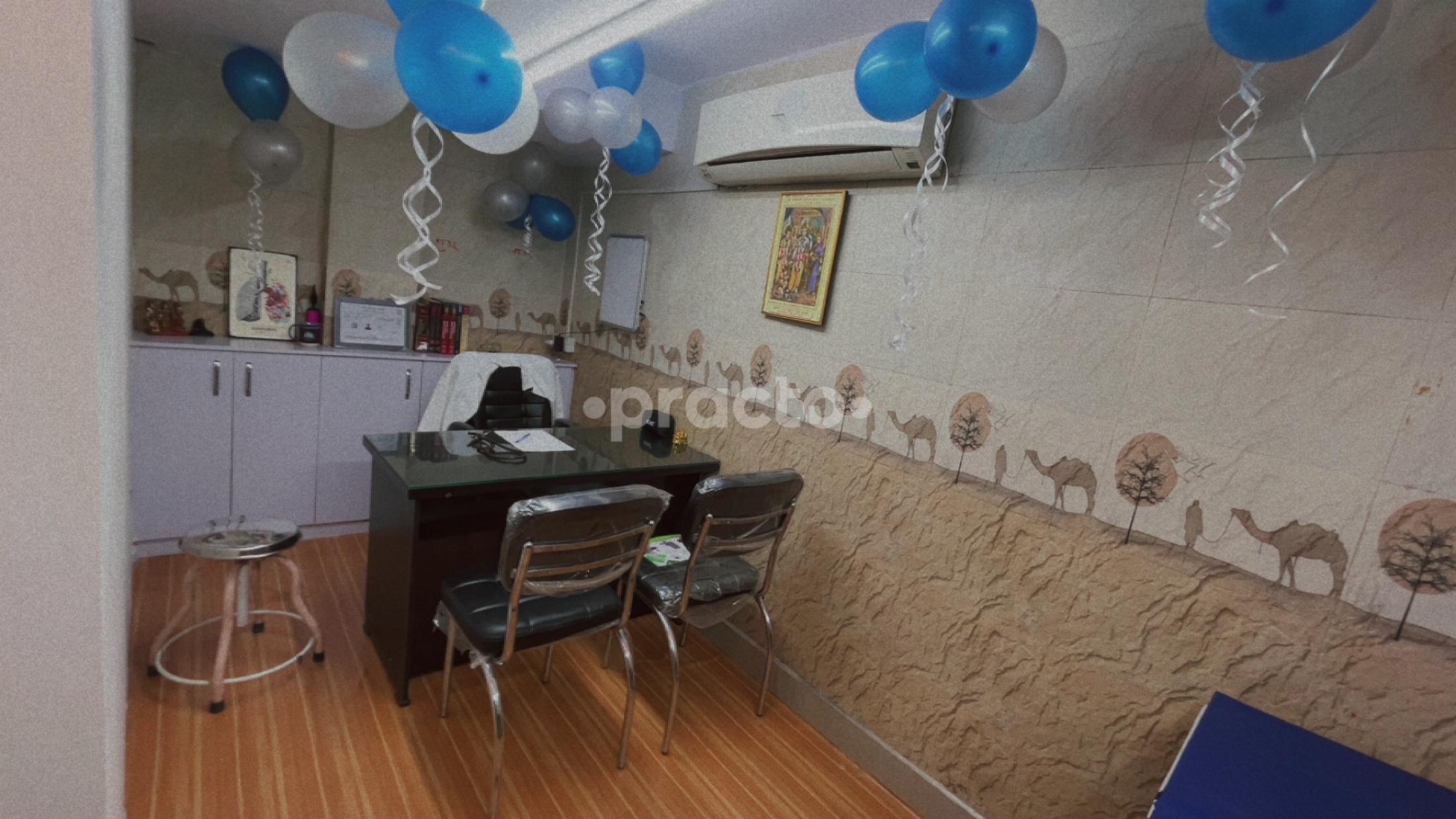 Consultation Room at Pulse Care Clinic Shakarpur Delhi