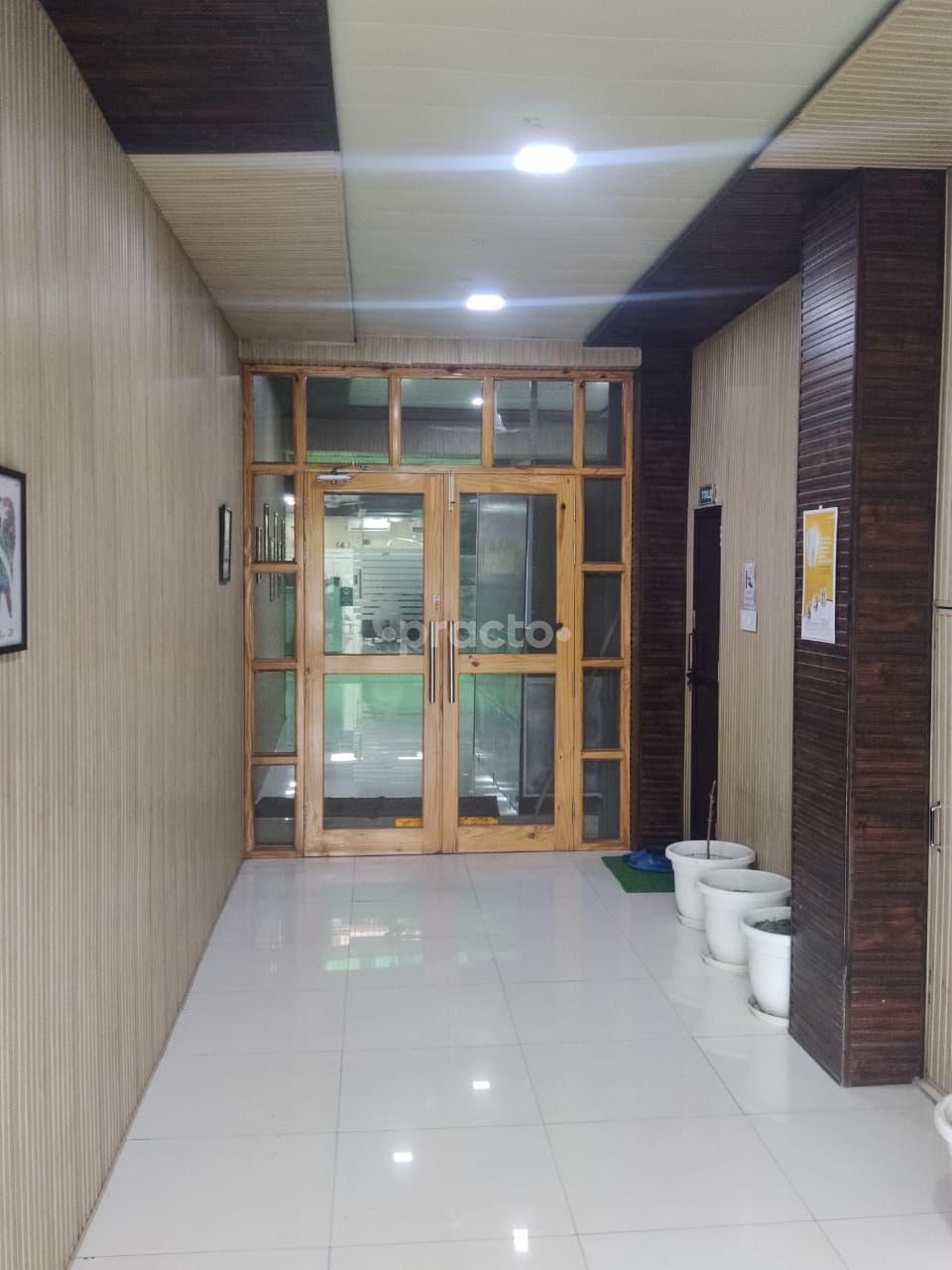 Unique Dental Care & Implant Center Brar Nagar Rudrapur
