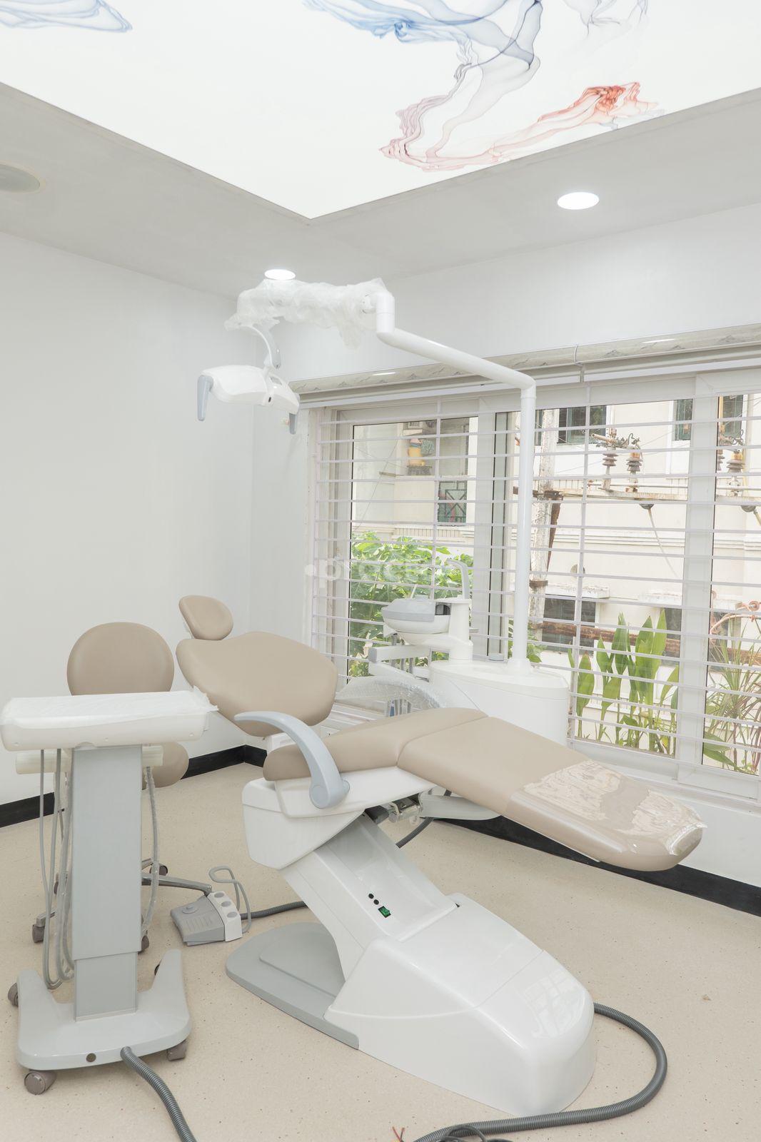 AARESS Dental Teynampet Chennai