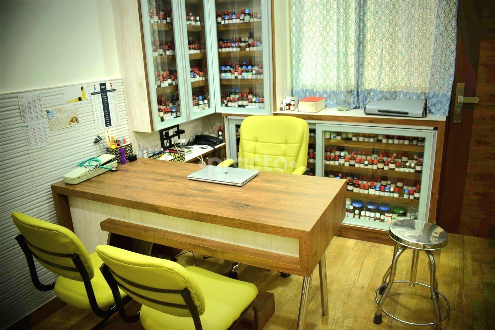 AKIRAA Derma Lajpat Nagar Delhi