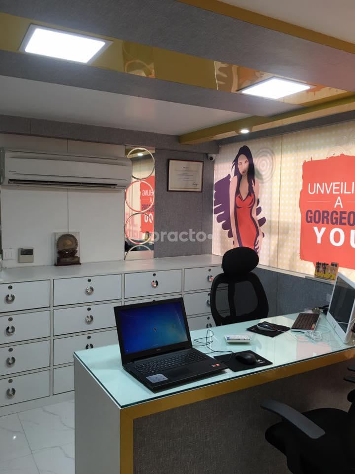 Reception Area at Berkowits Hair And Skin Clinic Sector 18 Noida
