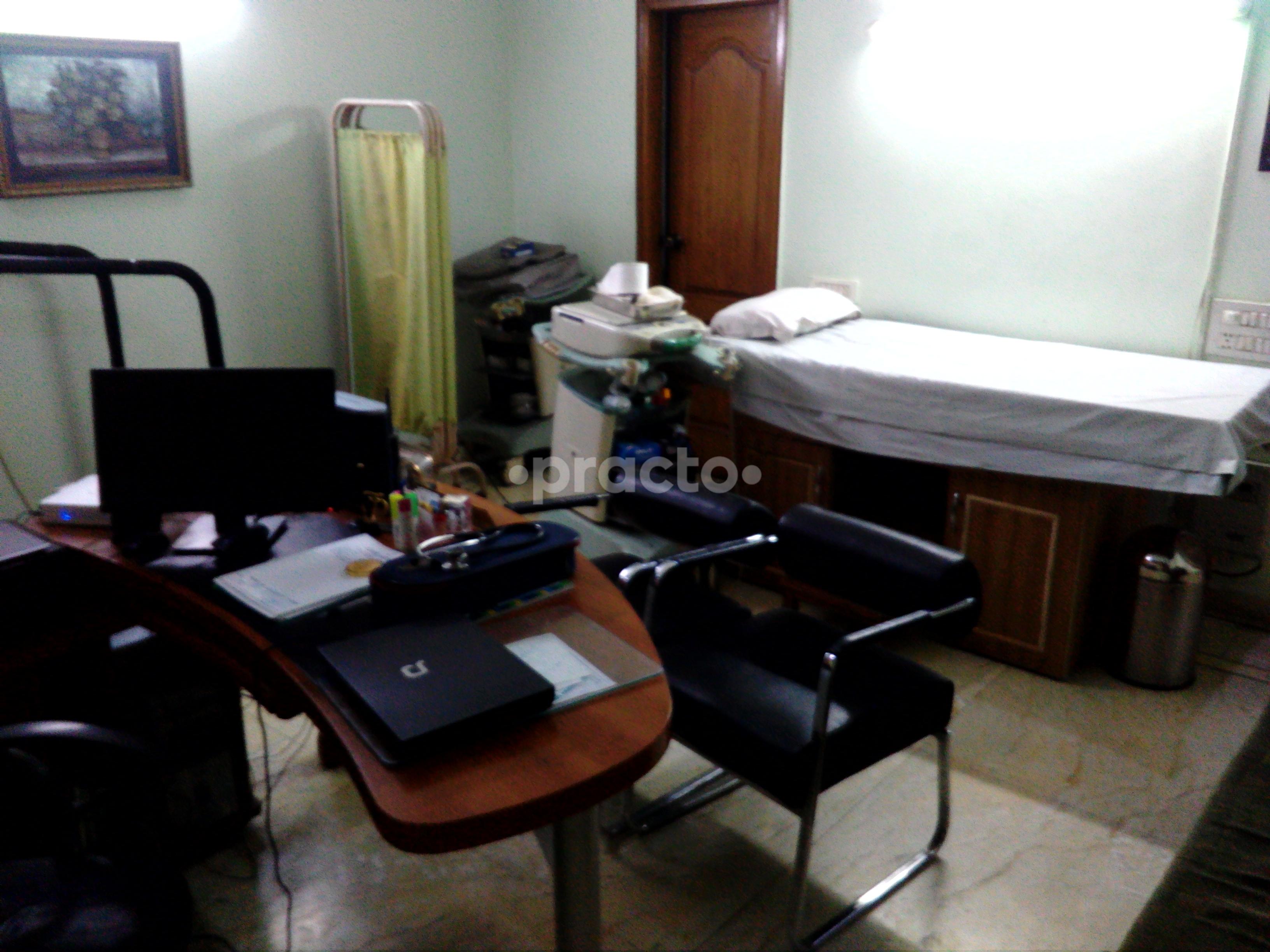 OPD/Ward at Clinic Medicaid Sector 52 Noida