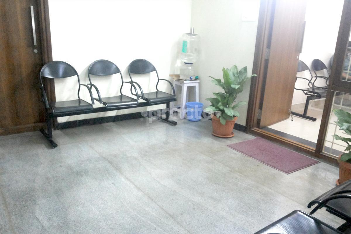 Waiting Area at Abhinav Health Clinic Padmarao Nagar Hyderabad