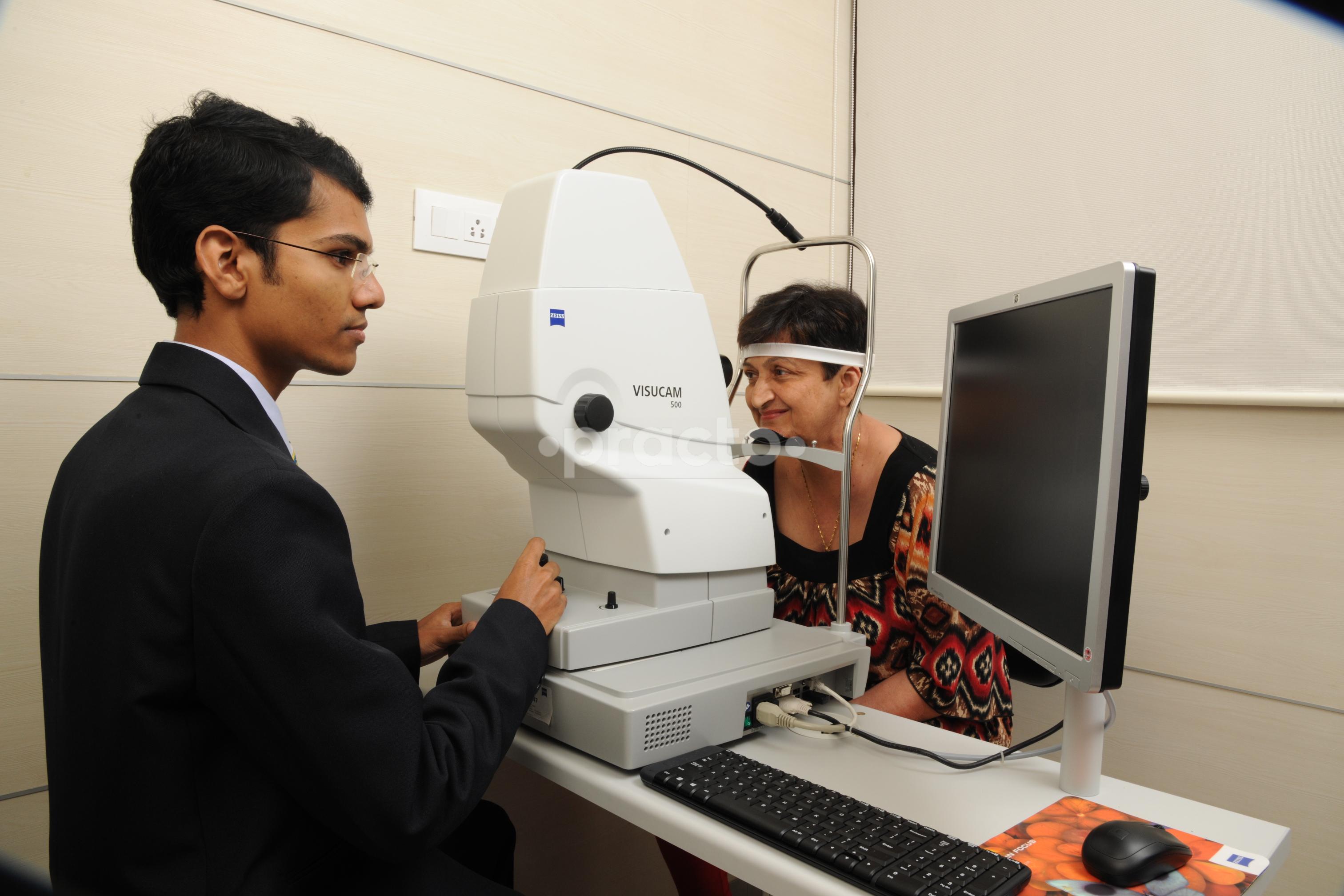 Services at Krishna Eye Centre Parel Mumbai