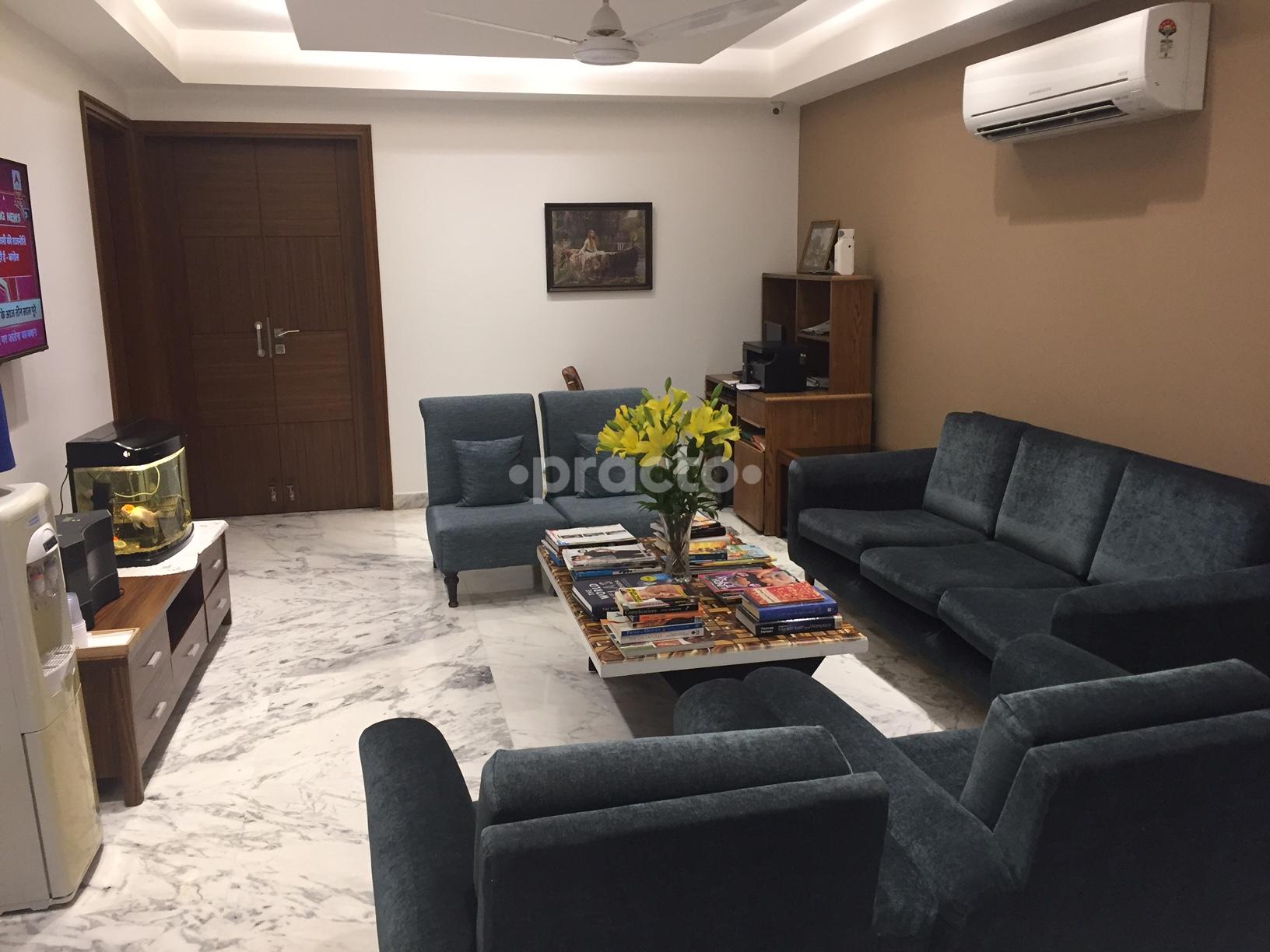 Waiting Area at Stellar Dental Care Vasant Vihar Delhi