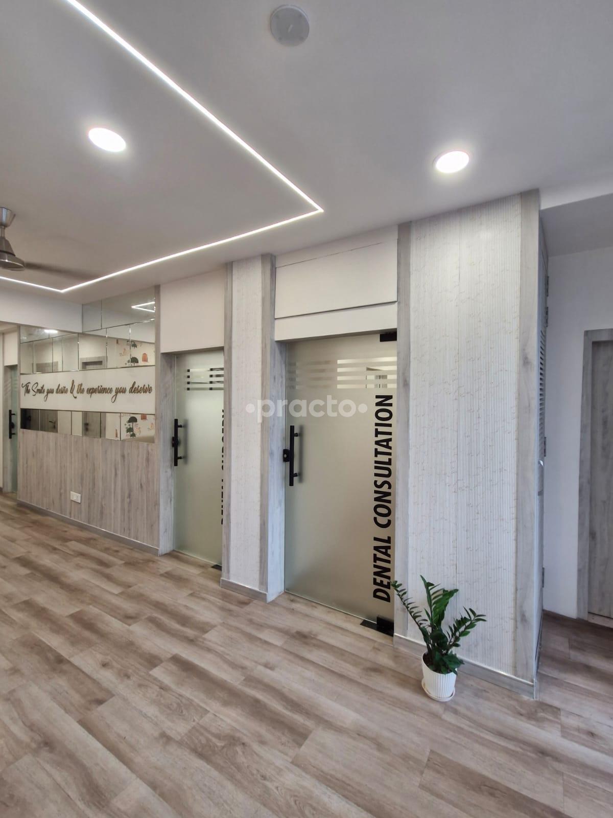 Dr. Shweta's Dental & Implants Clinic Pitampura Delhi