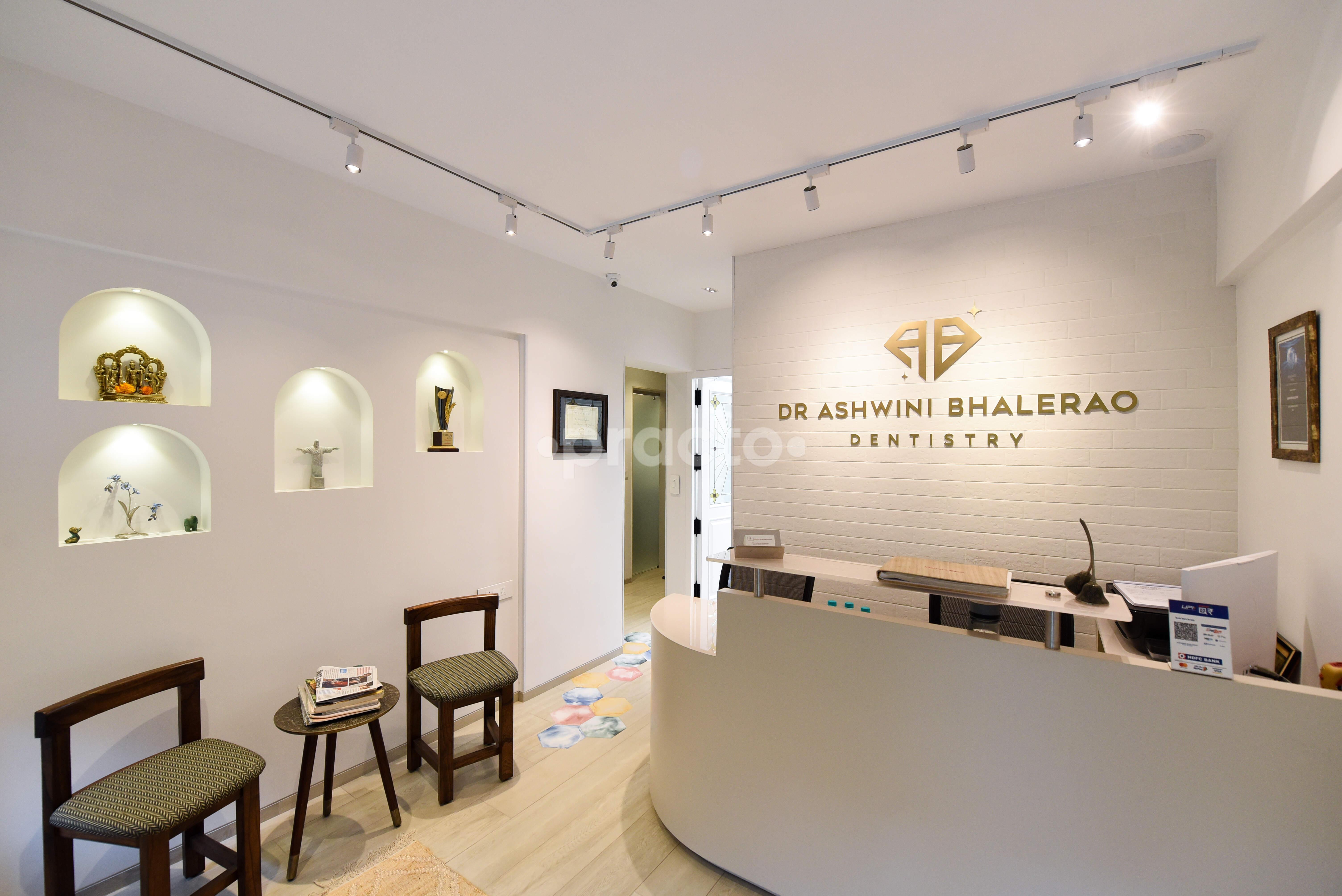 Reception Area at Wisdom Tooth Clinic Andheri West Mumbai