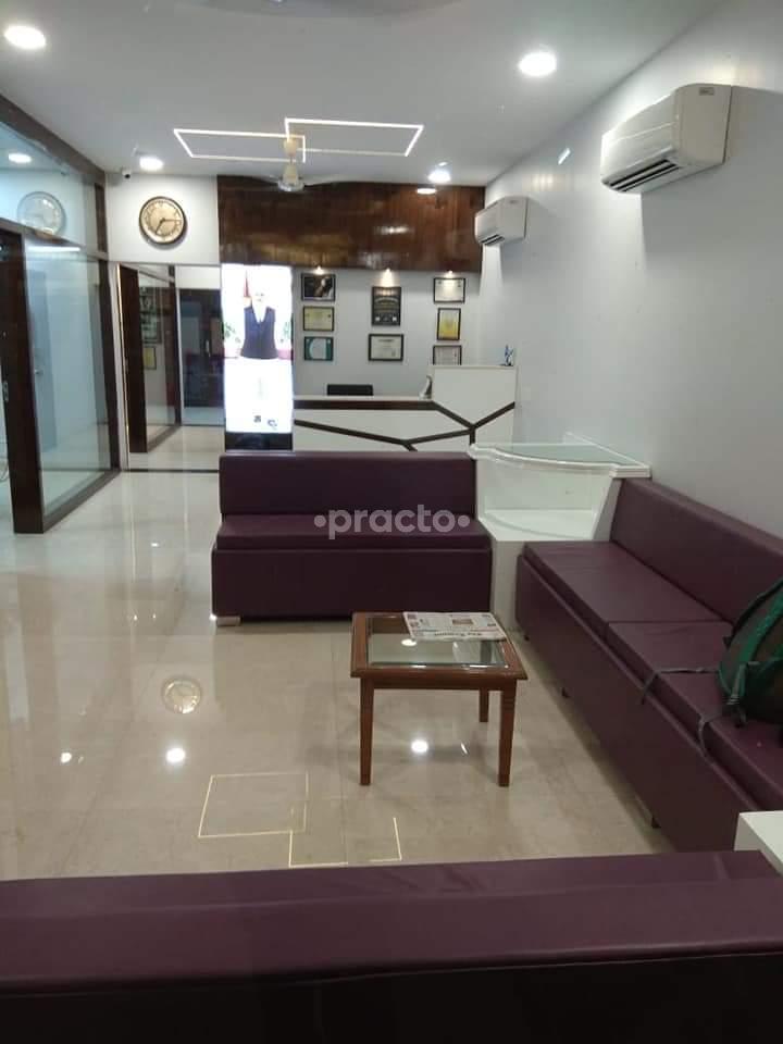Reception at Takkar Dental Clinic Sector-9 Panchkula