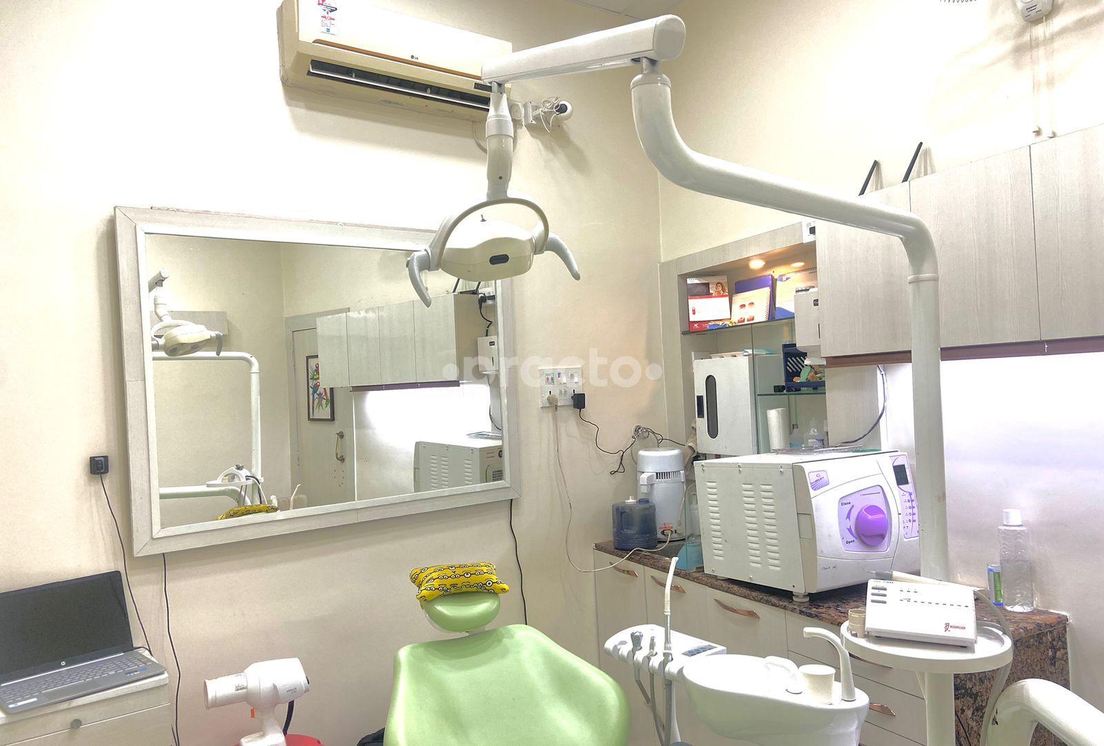 Consultation Room at Denta Care Dhakuria Kolkata
