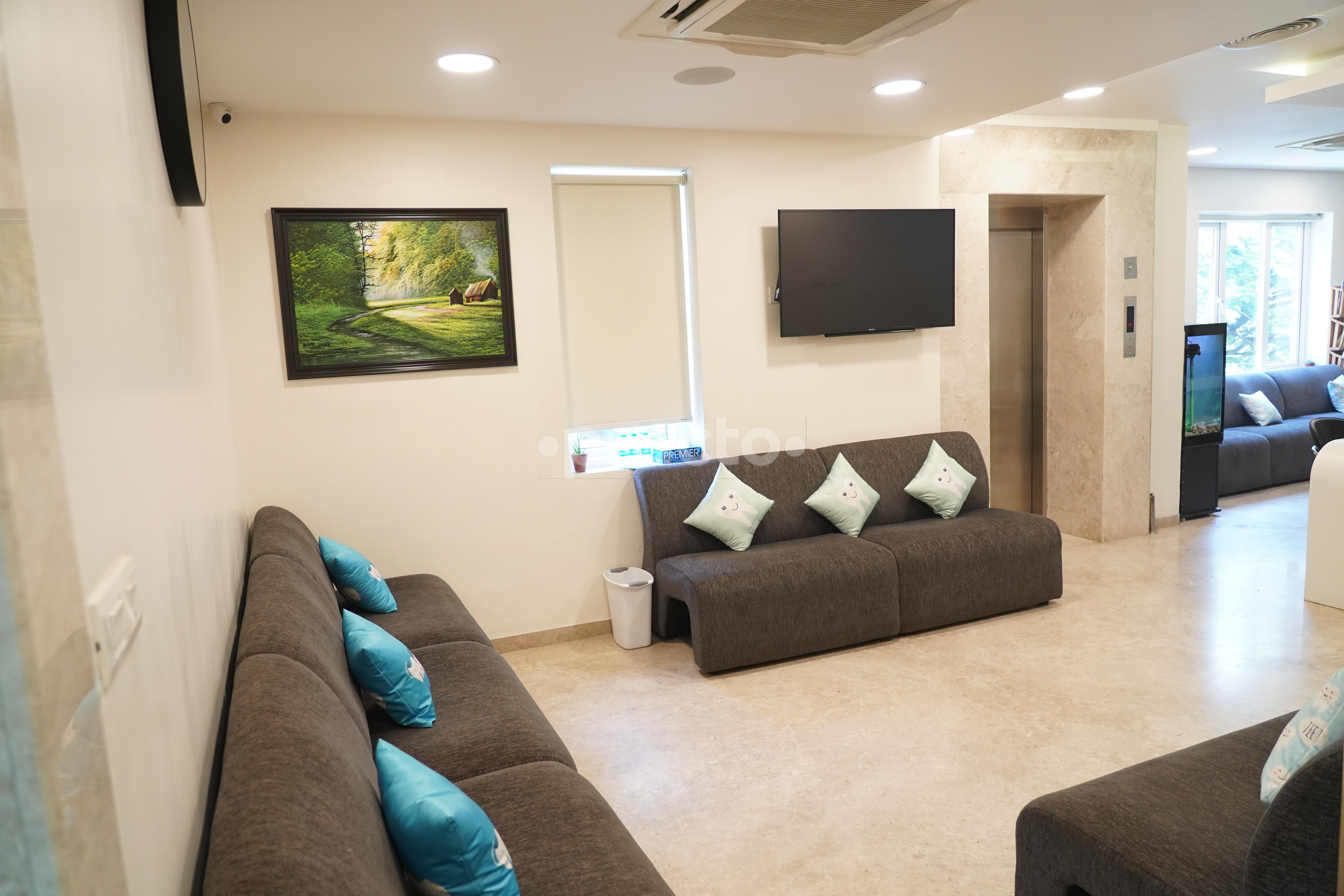 Waiting Area at Dr.L.P.Mohan's Dental Hospital Adyar Chennai