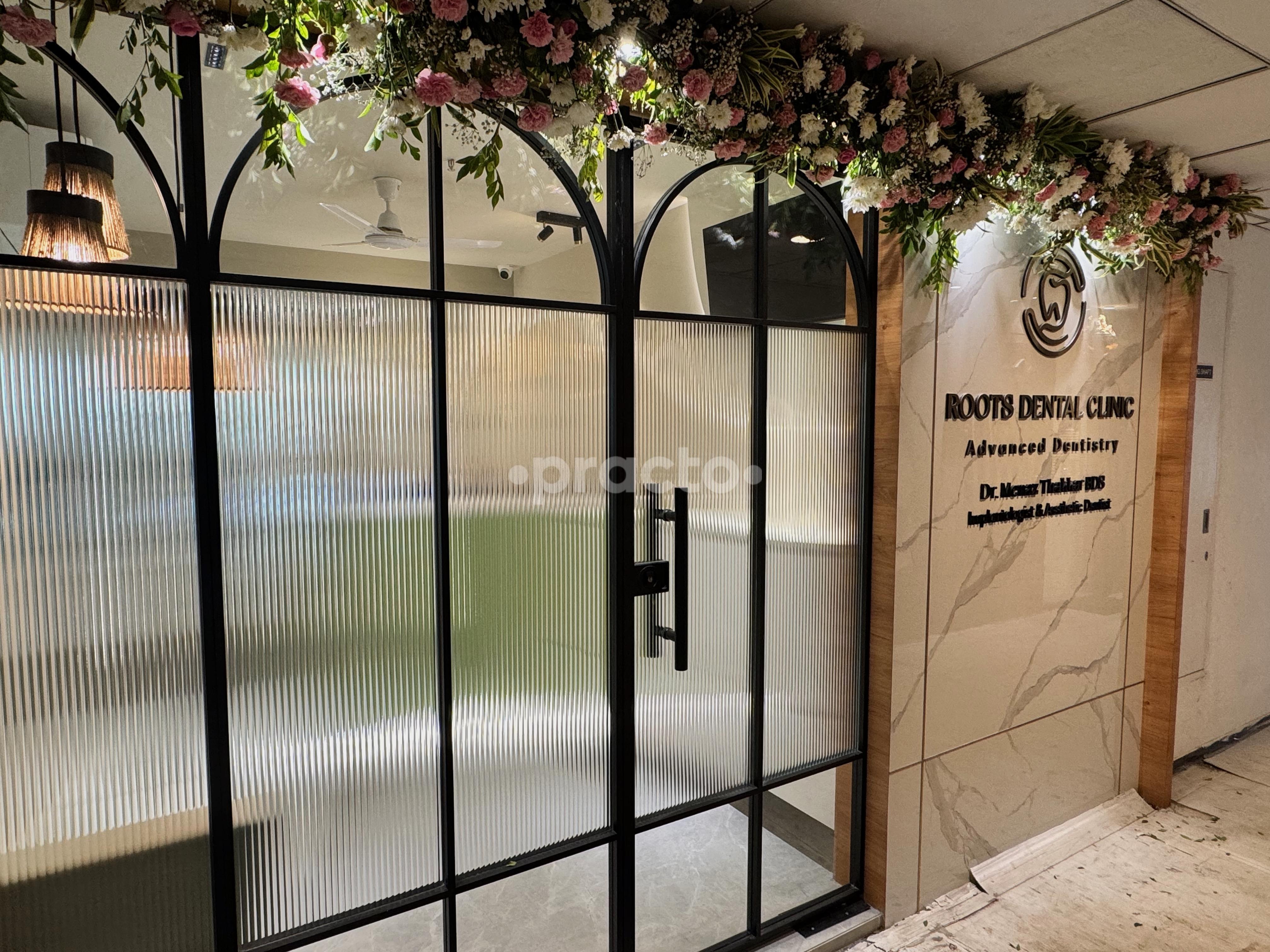 Outside Area at Roots Dental Clinic Chembur Mumbai