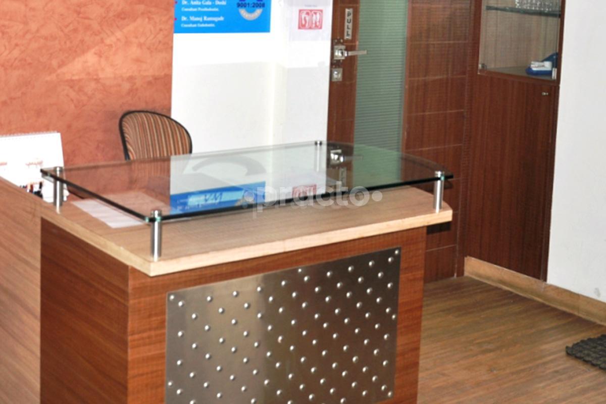 Reception at Smiles Inc. Borivali West Mumbai