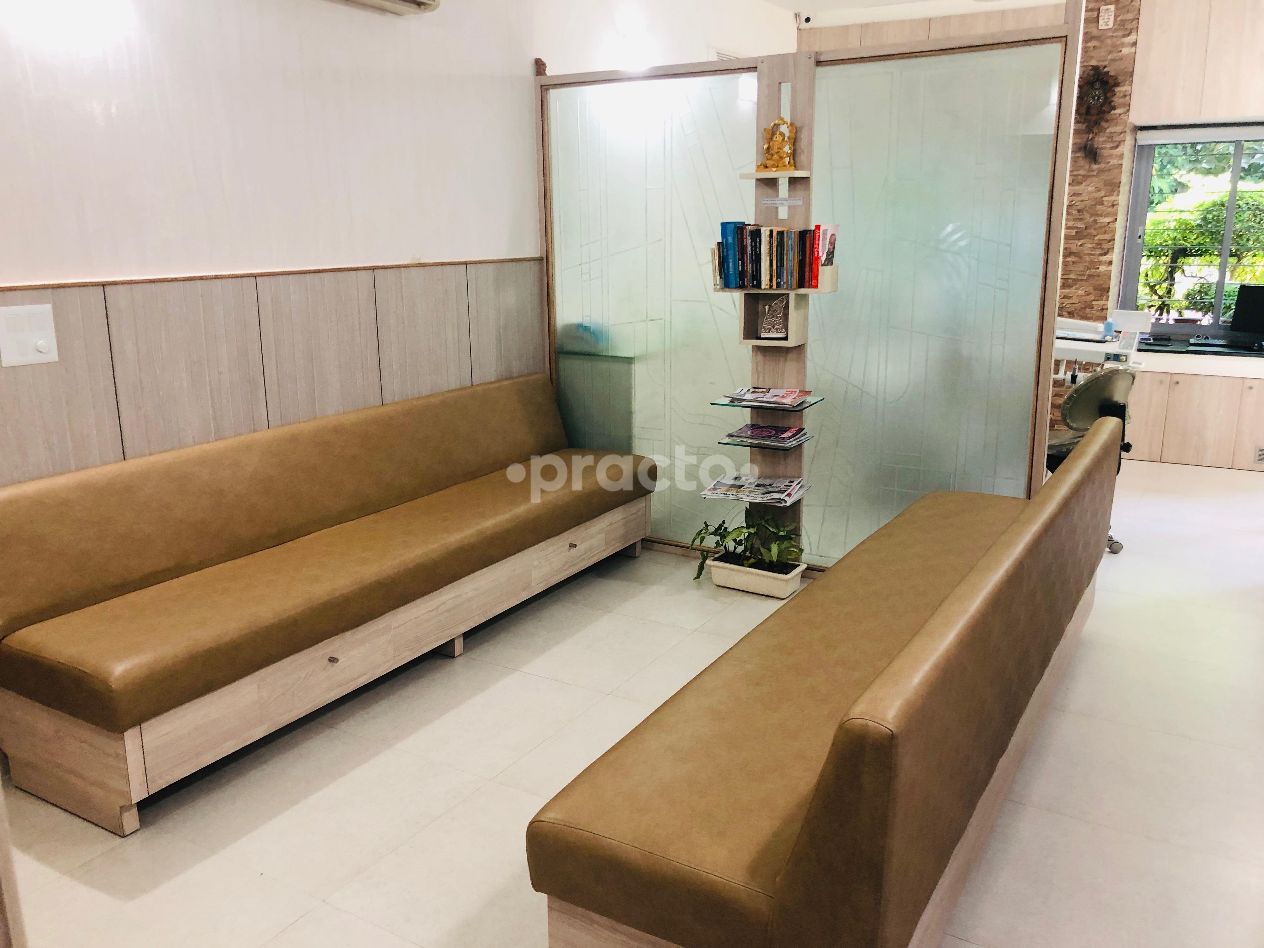 Waiting Area at Santosh Dental Clinic Vasant Kunj Delhi