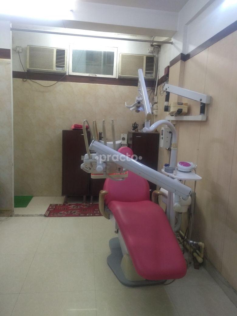 Operation Theatre at Dr. Archana's Dental Clinic Madhu Vihar Delhi
