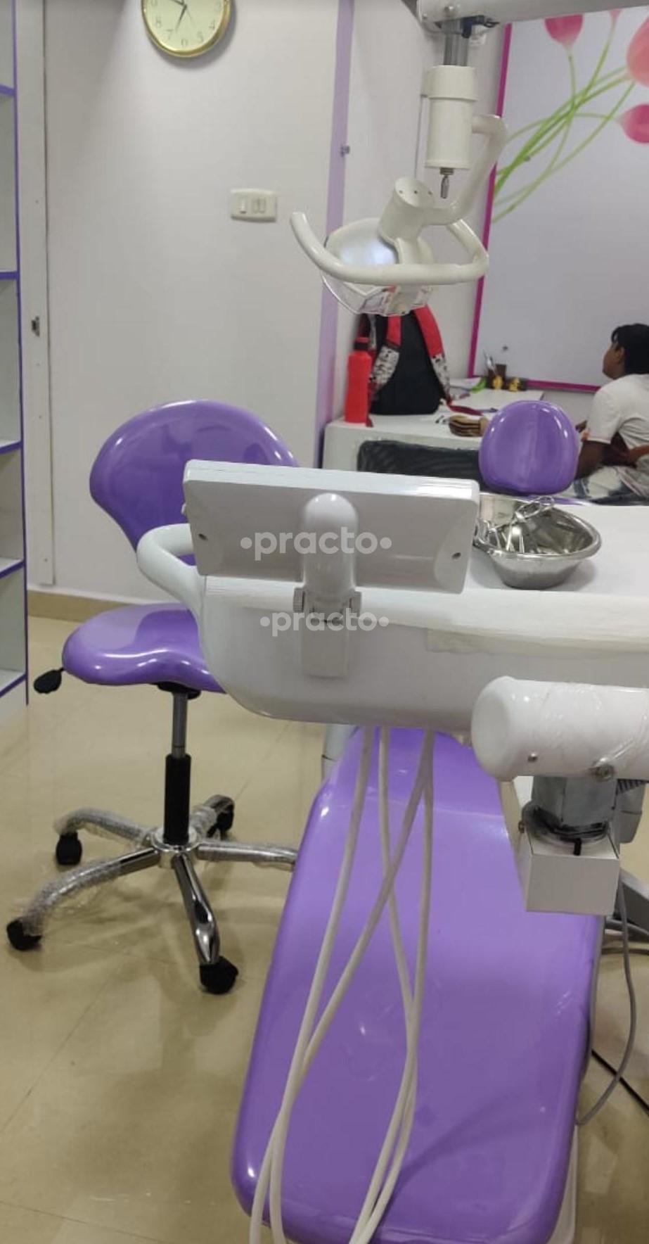 Consultation Room at Haripriya Dental Clinic Mogappair East Chennai