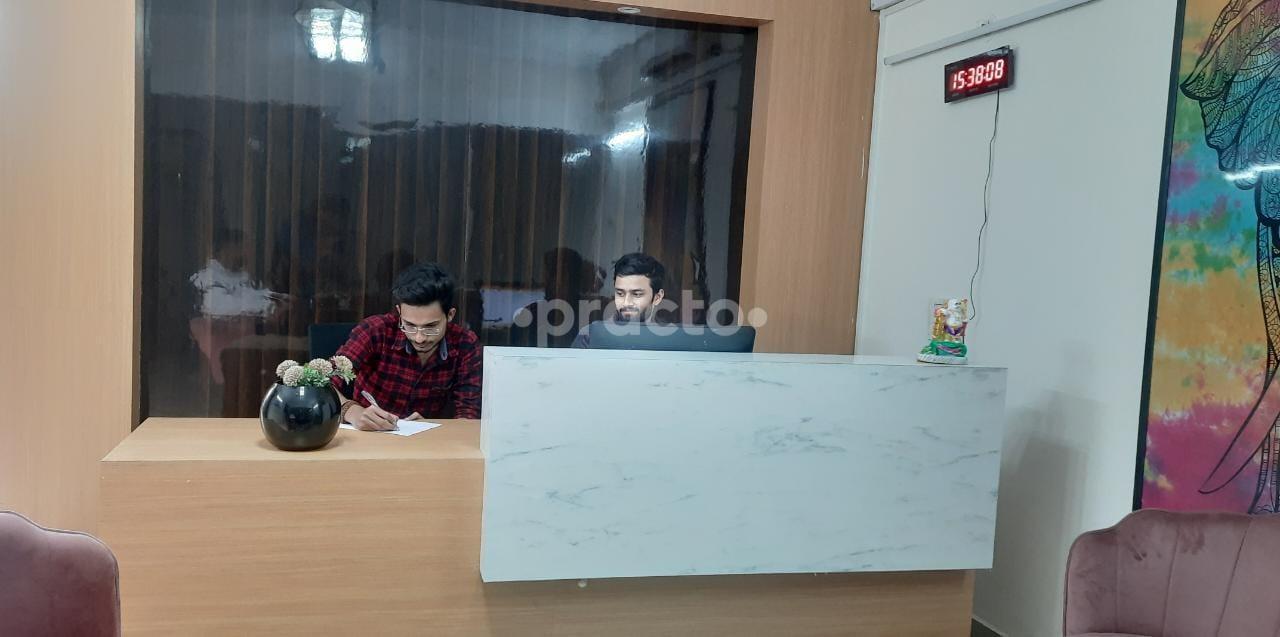 Reception Area at AD Health Centre Sector 76 Noida