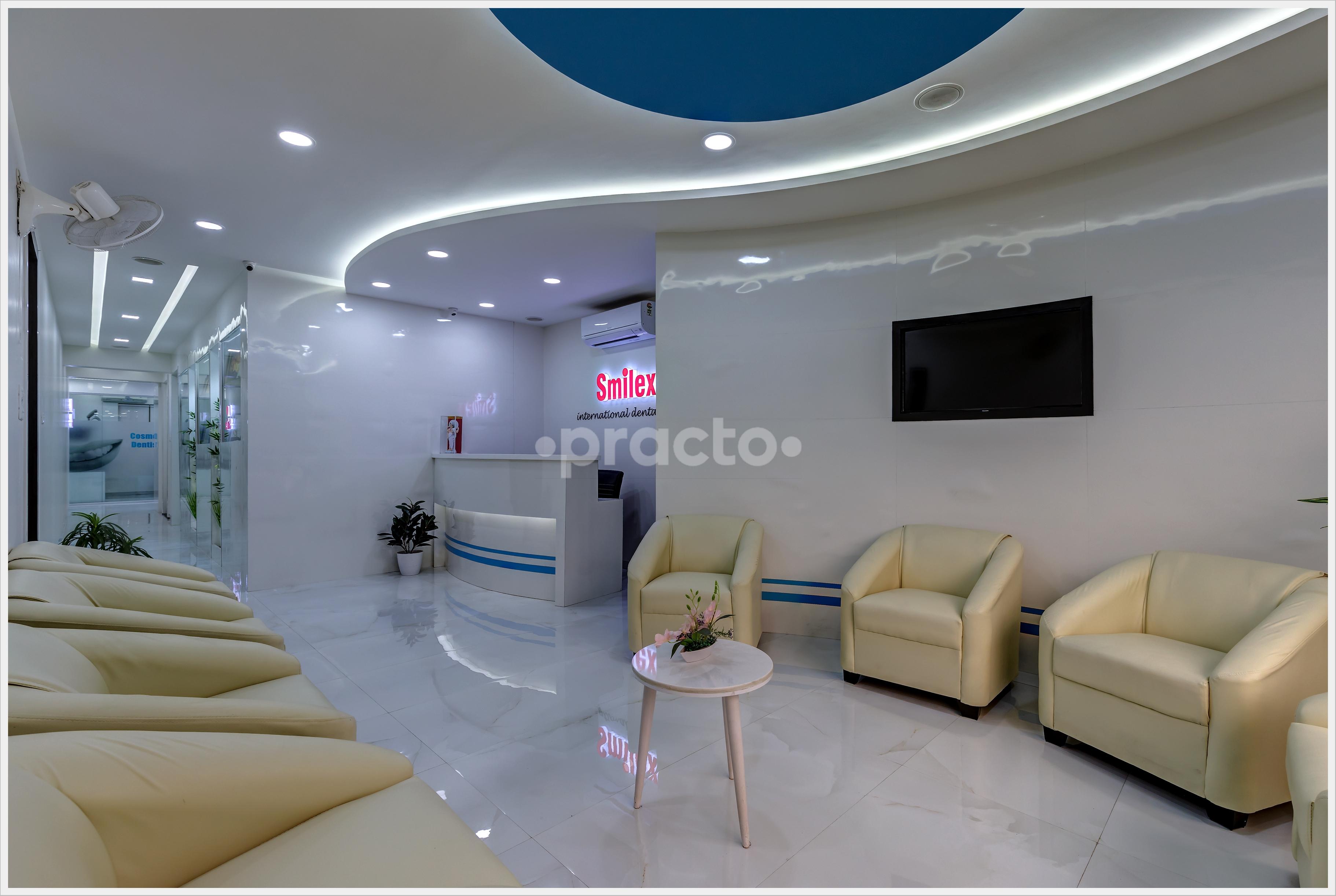 Waiting Area at Smilex International Dental Centre Prabhat Road Pune