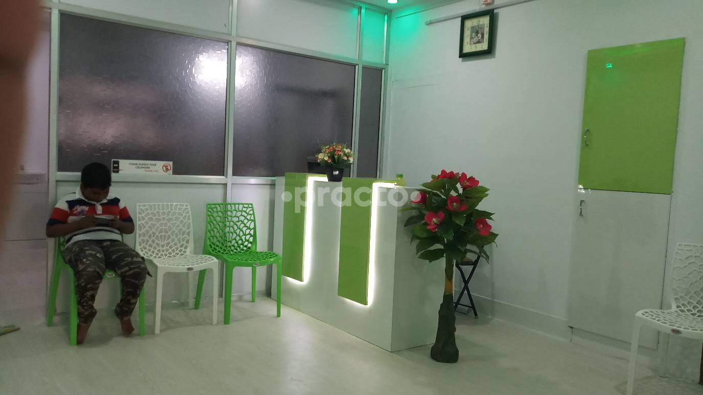Reception at Ananthi's Dental & Cosmetic Solutions Adyar Chennai