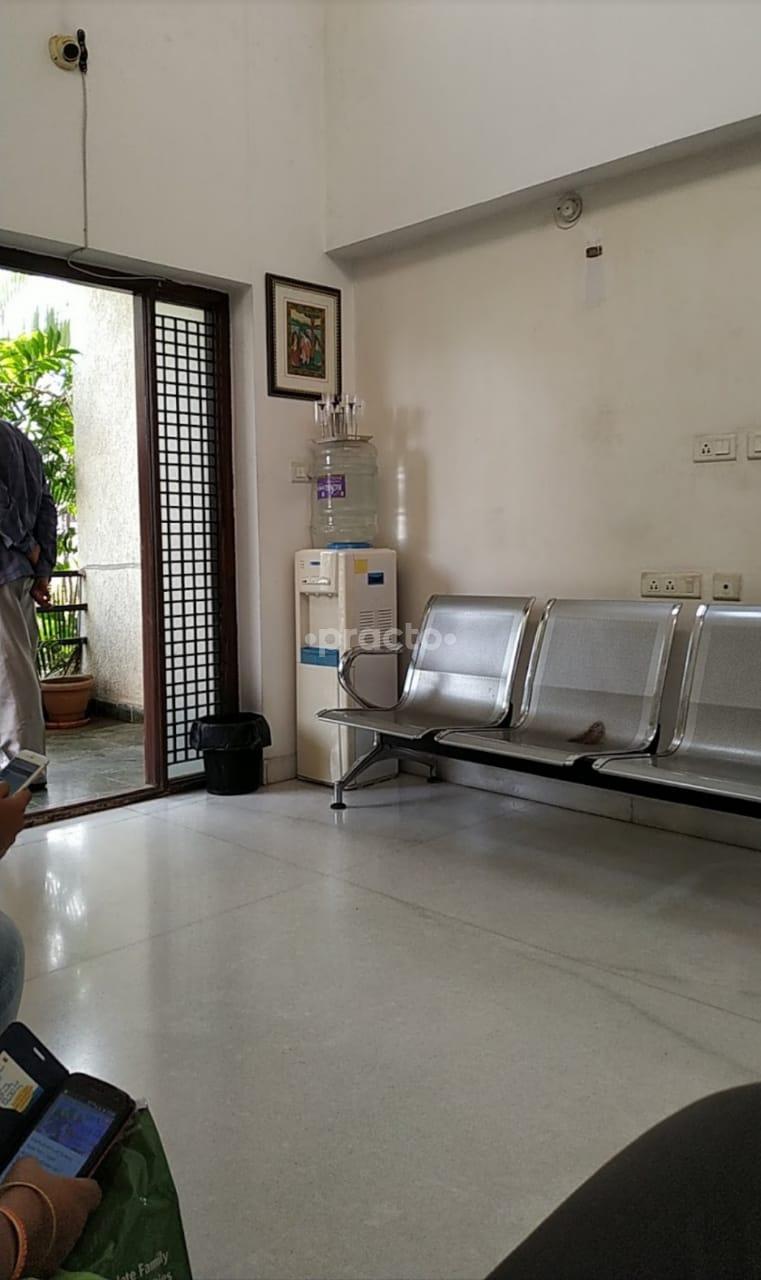 Waiting Area at Institute Of Applied Cosmetology And Dermatology Jubilee Hills Hyderabad