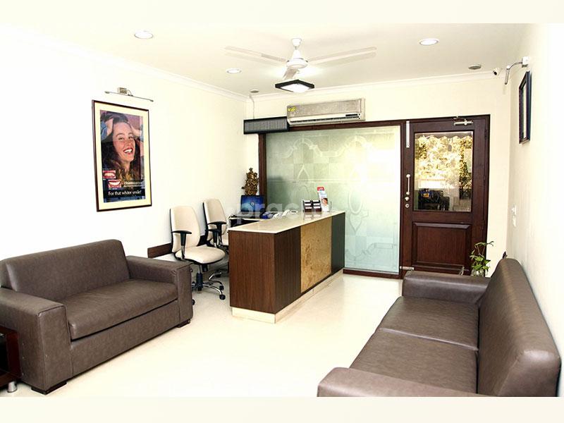 Reception at The Sterling Dental Clinic Vasant Vihar Delhi