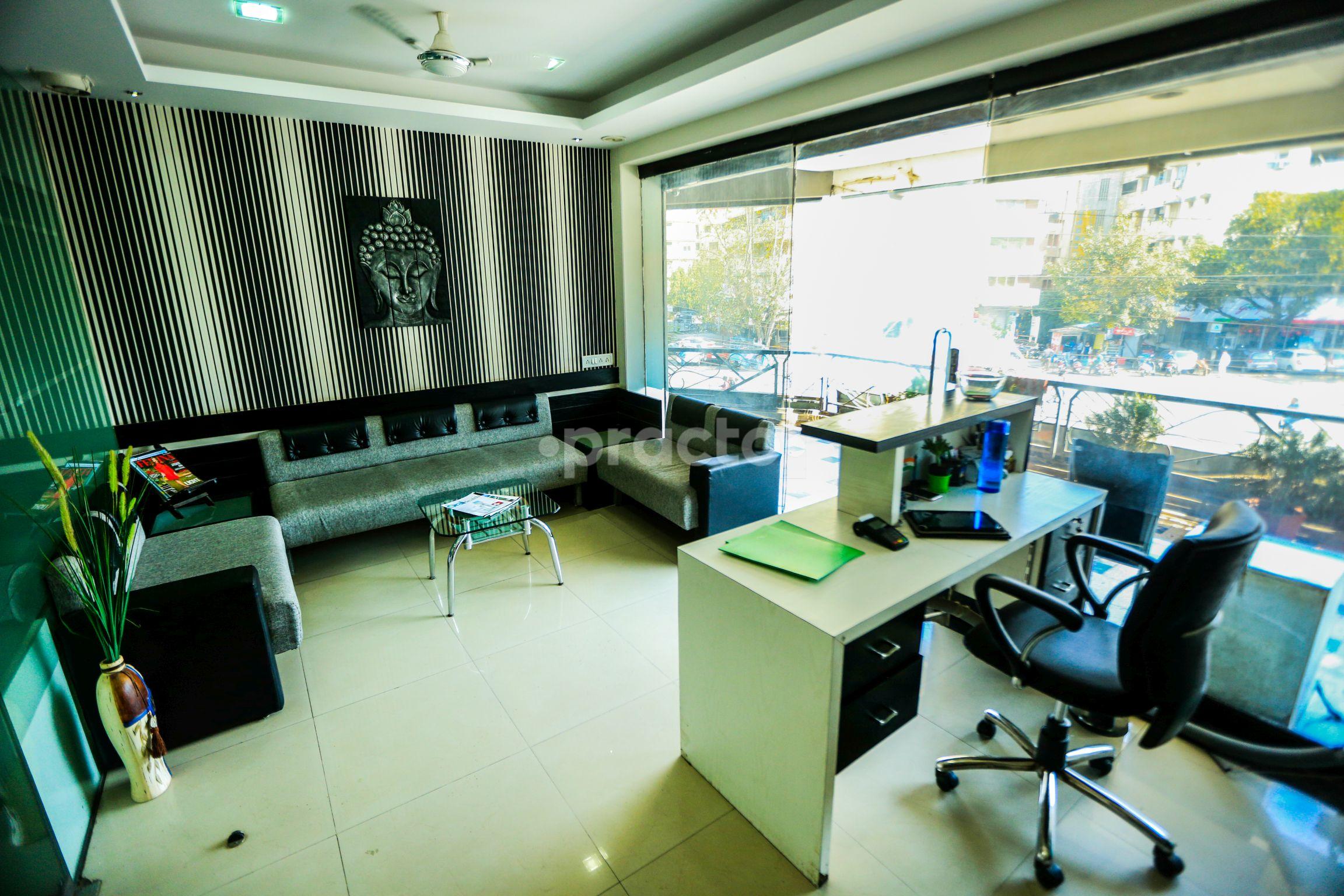 Waiting Area at The Perfect 32 Dental Clinic New Palasia Indore