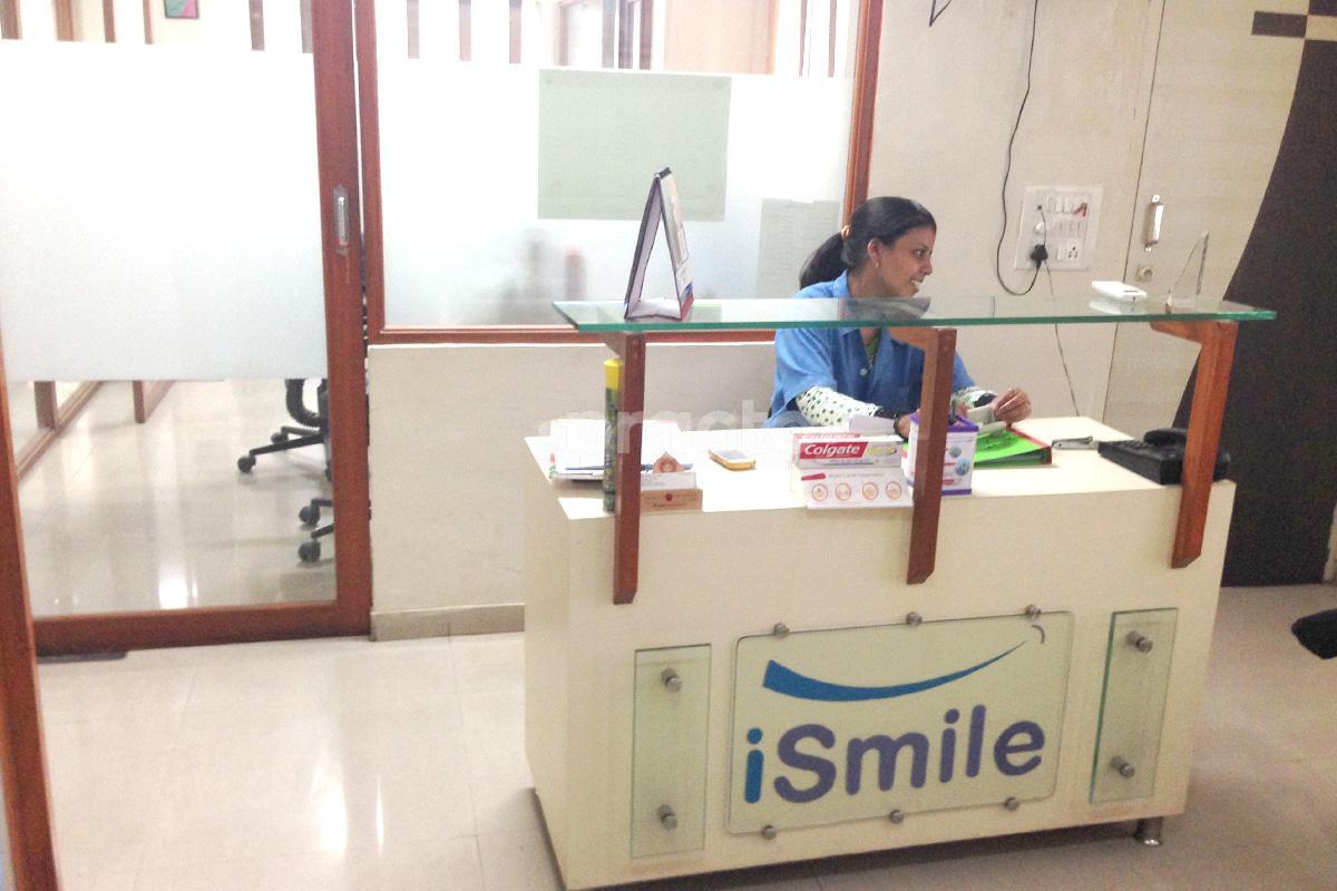 Reception at Ismile Teeth Care Centre Karelibaug Vadodara