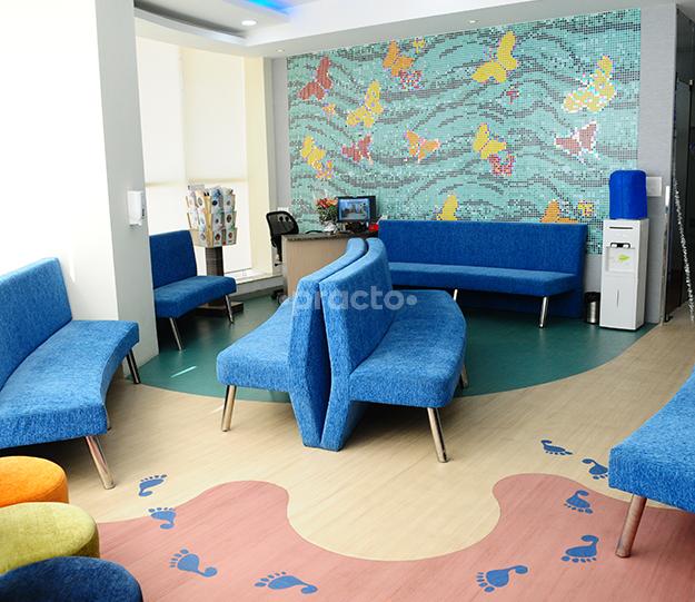 Waiting Area at Advanced Eye Hospital And Institute Sanpada Navi Mumbai