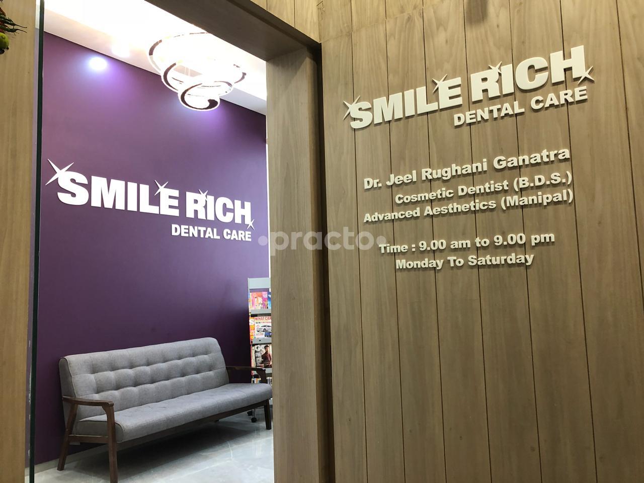 Entrance at SMILERICH Dental Care Kandivali West Mumbai
