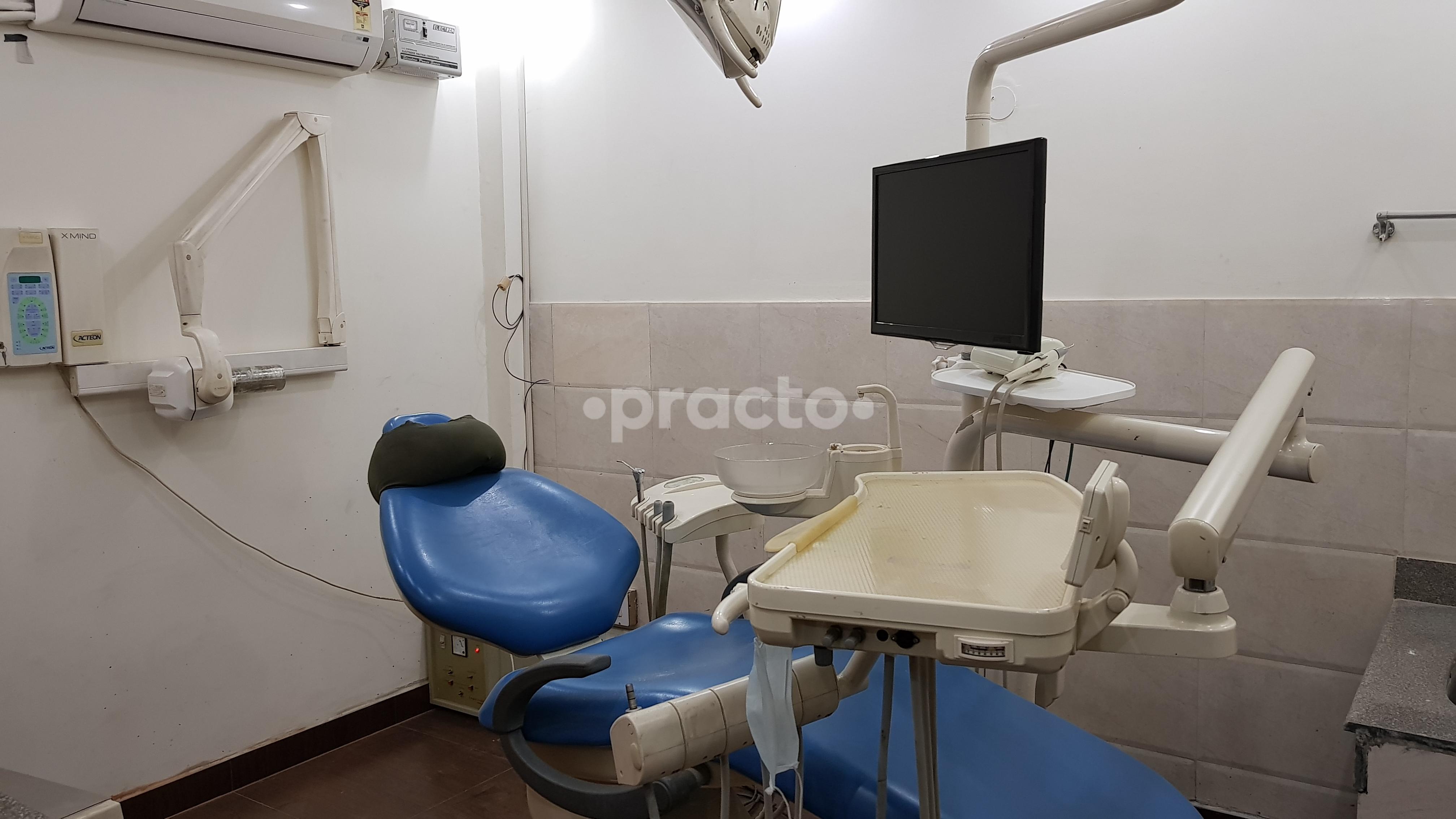 Equipment Area at Dental Solutions Lajpat Nagar Delhi