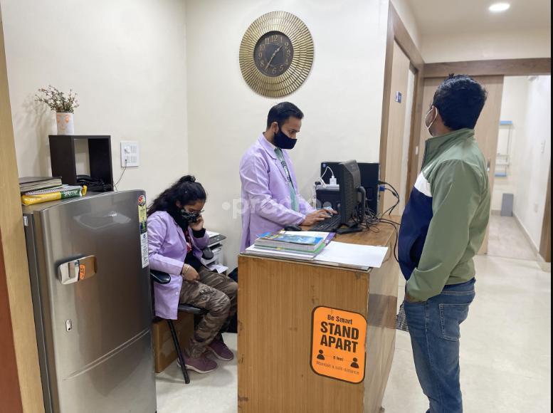 Pharmacy store at My Ortho Centre: Advanced Surgical Centre Vaishali Ghaziabad