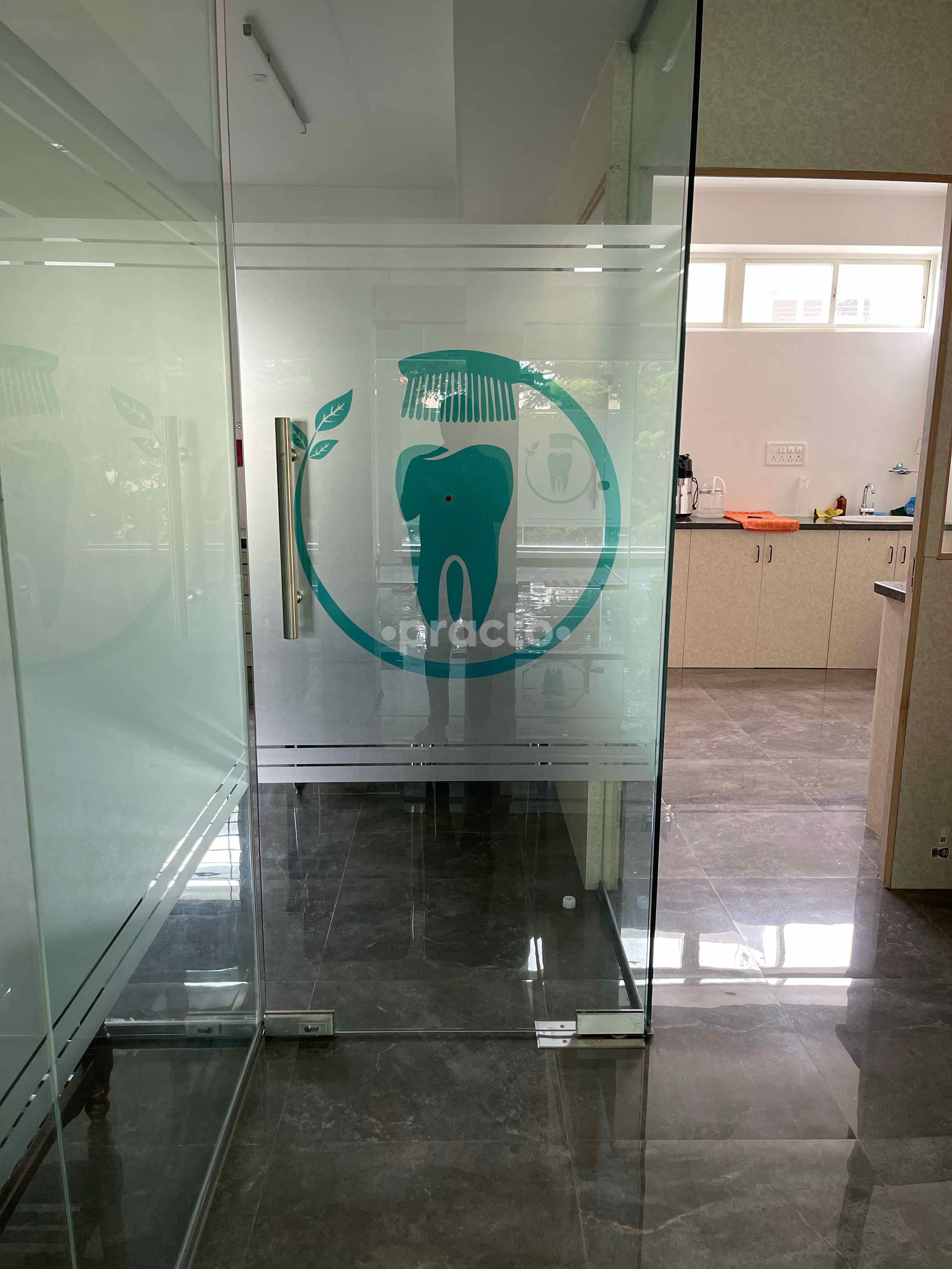 Dental Specialists Sanjay Nagar Bangalore