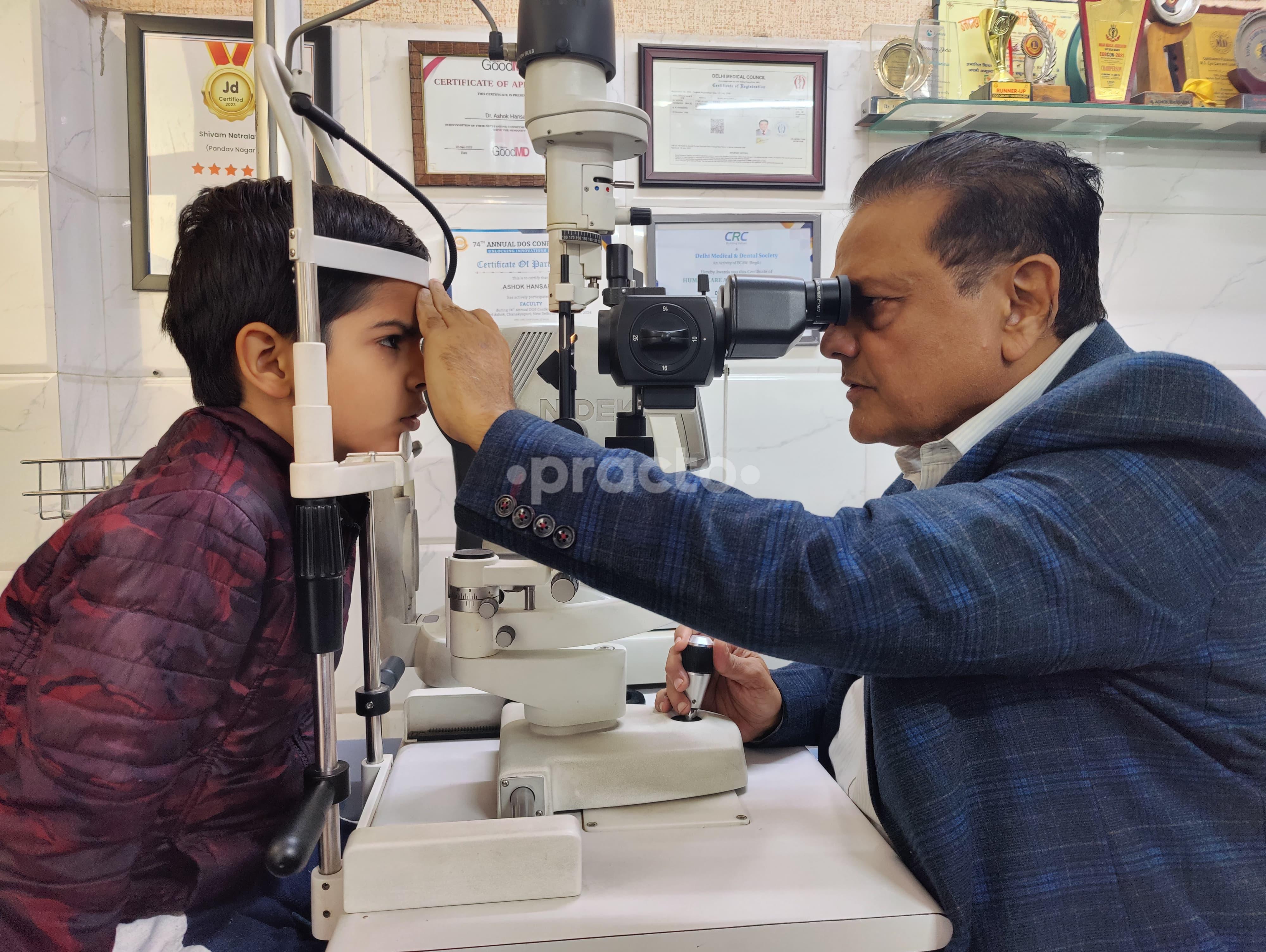 Consultation Room at Shivam Netralaya Pandav Nagar Delhi