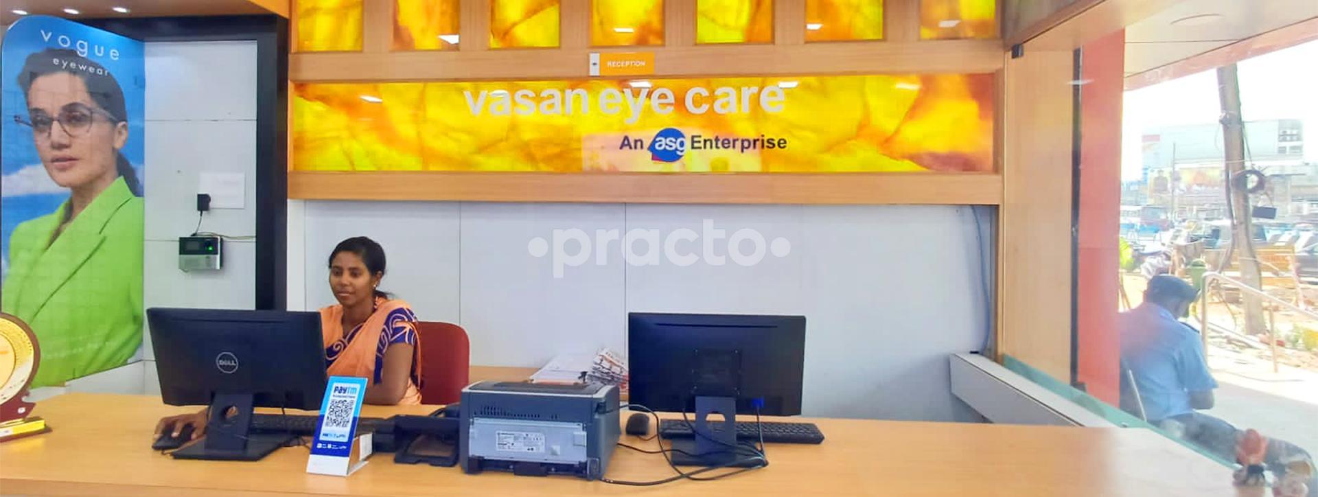 Reception Area at Vasan Eye Care Hospital - Ambattur Ambattur Chennai