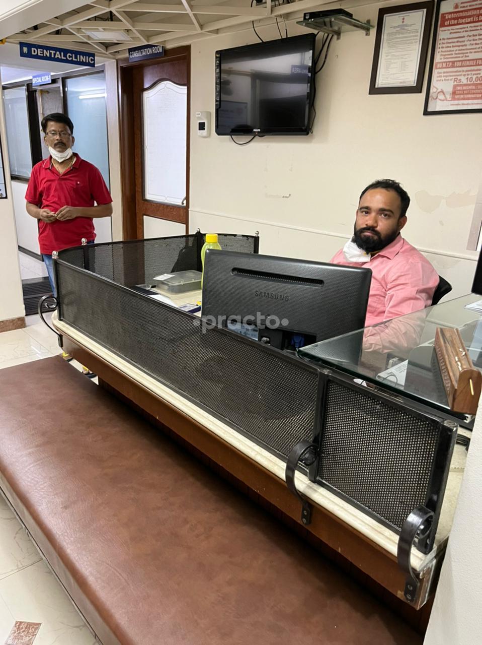 Reception Area at  Varun Cardiac Clinic Ghatkopar East Mumbai