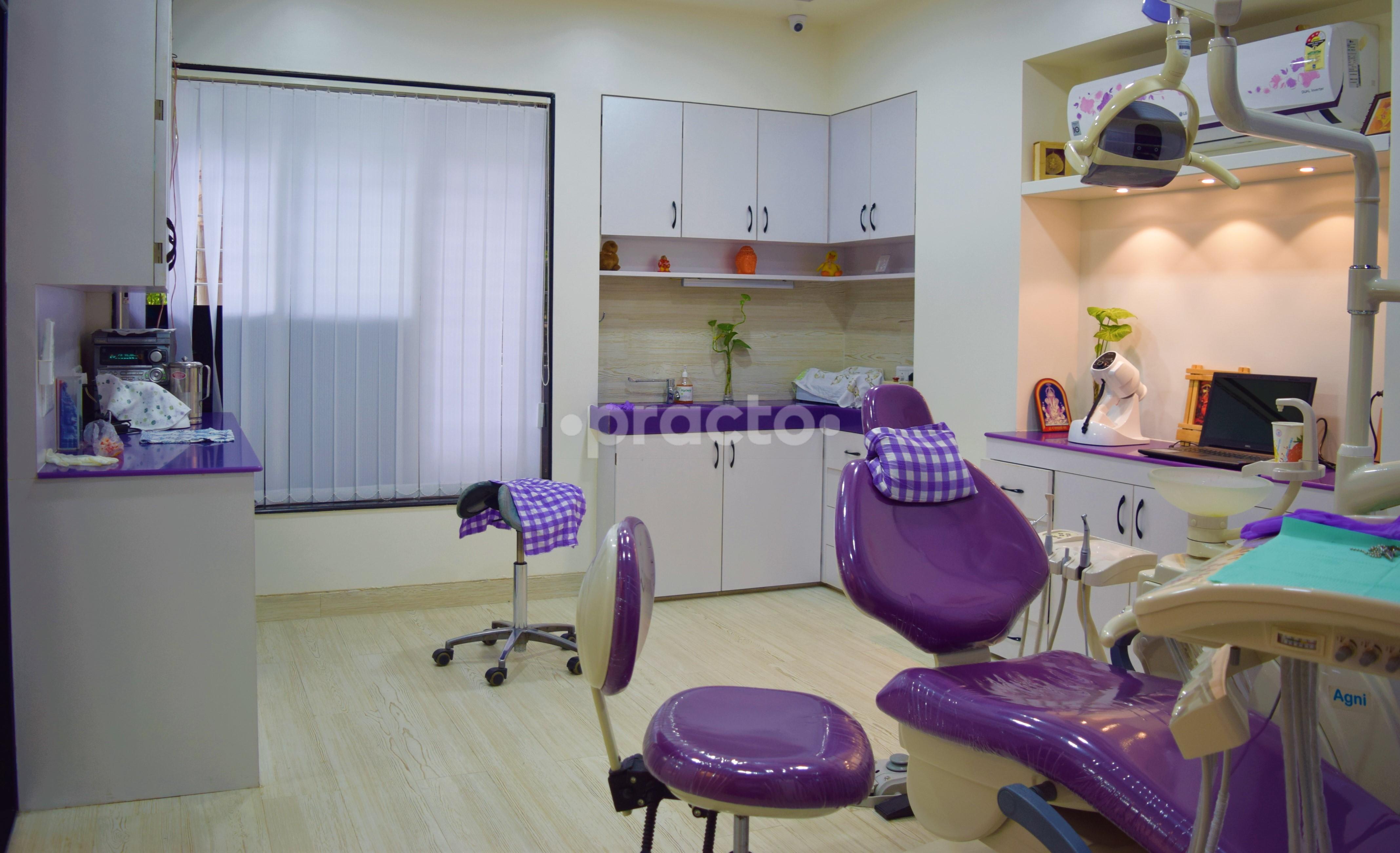 Operation Room at Dharmadhikari Dental Clinic Law College Road Pune