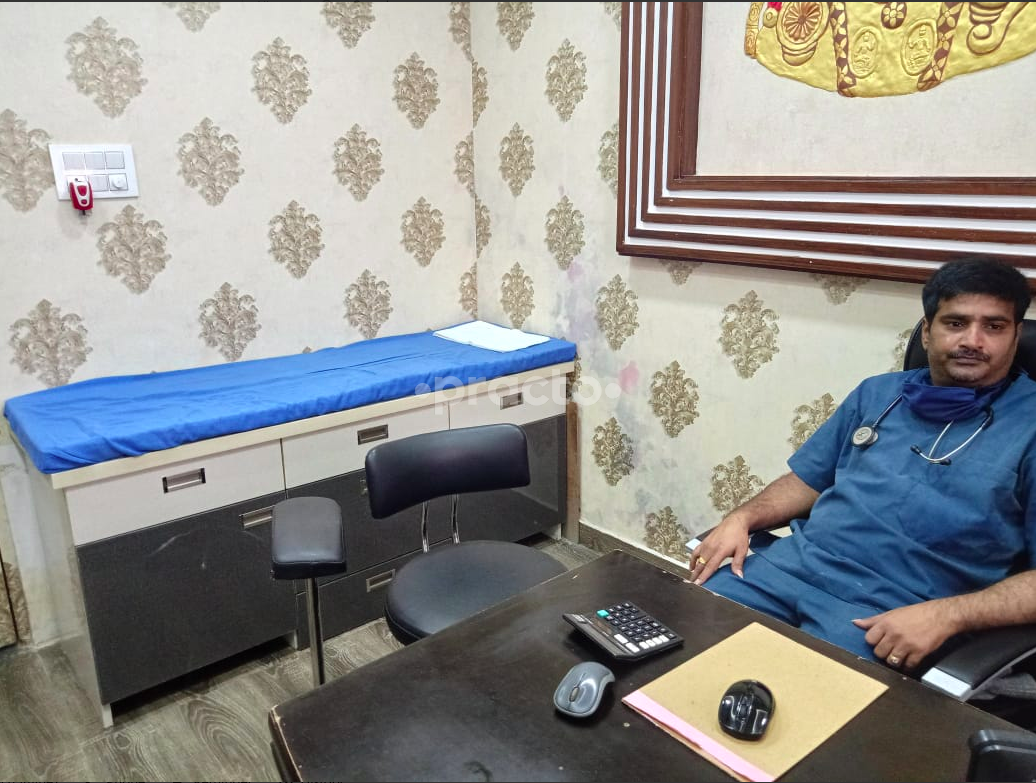 Dr. Naveen Reddy Hospital Moti Nagar Hyderabad
