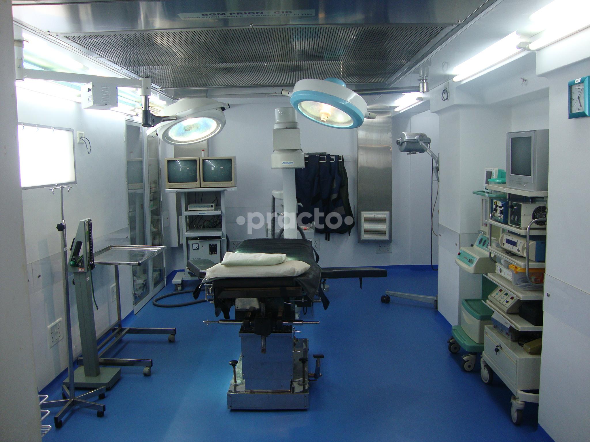 Operation Theatre at Dr.Kamdar's NursingHome Santacruz West Mumbai