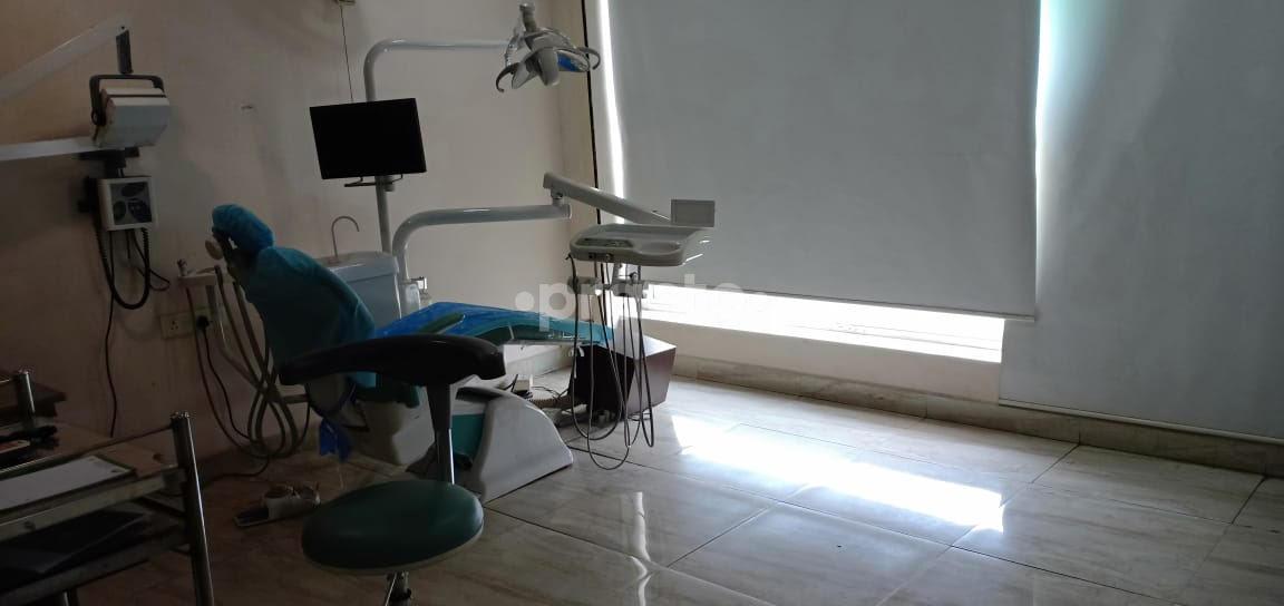 Dentistree Dental Hospitals Velachery Chennai