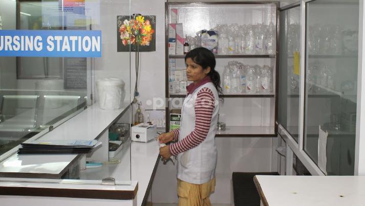 Agarwal Nursing Home Tri Nagar Delhi