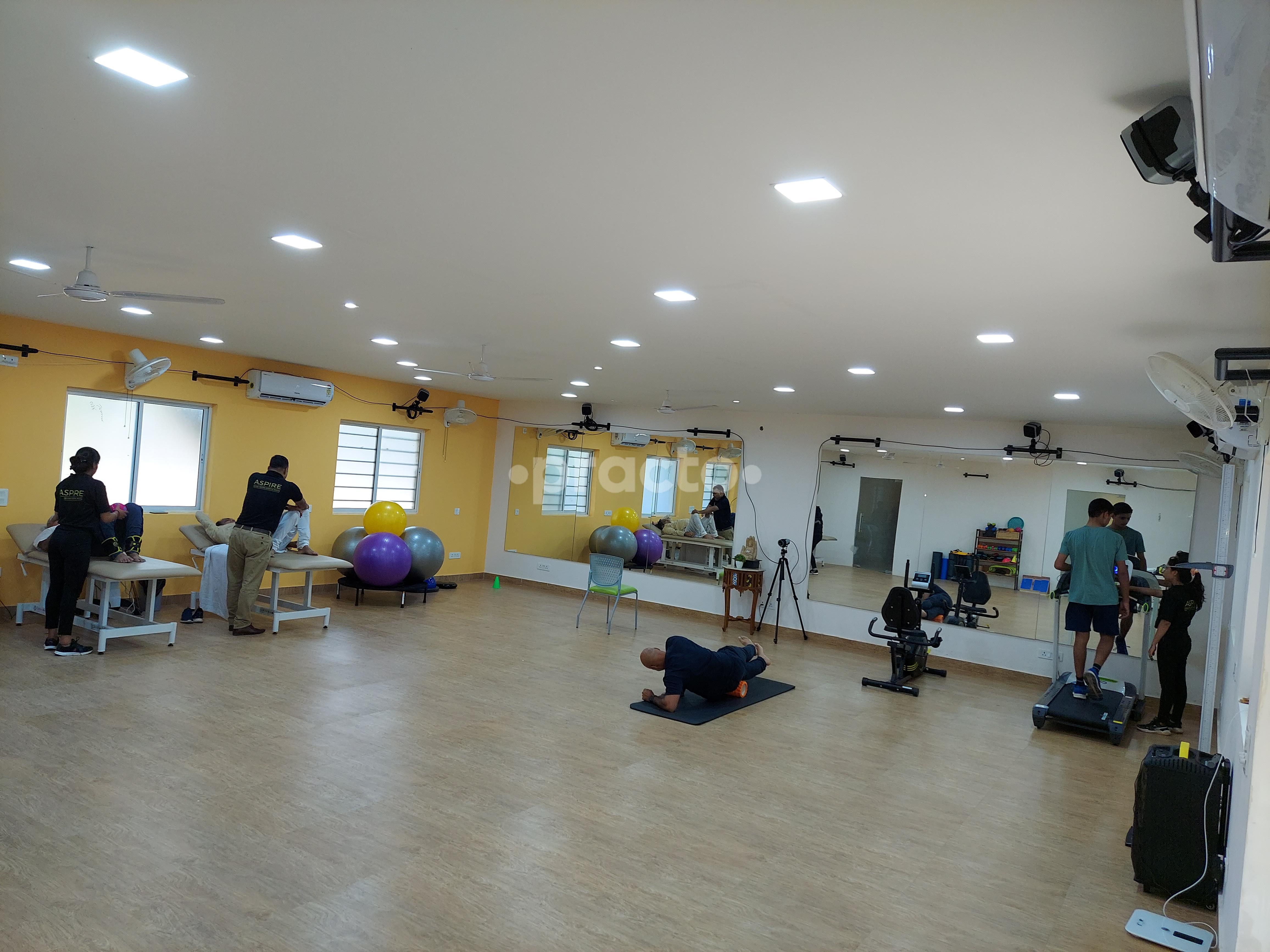 Equipment Area at Chiranjiv Physio & Wellness Clinic Palam Vihar Gurgaon