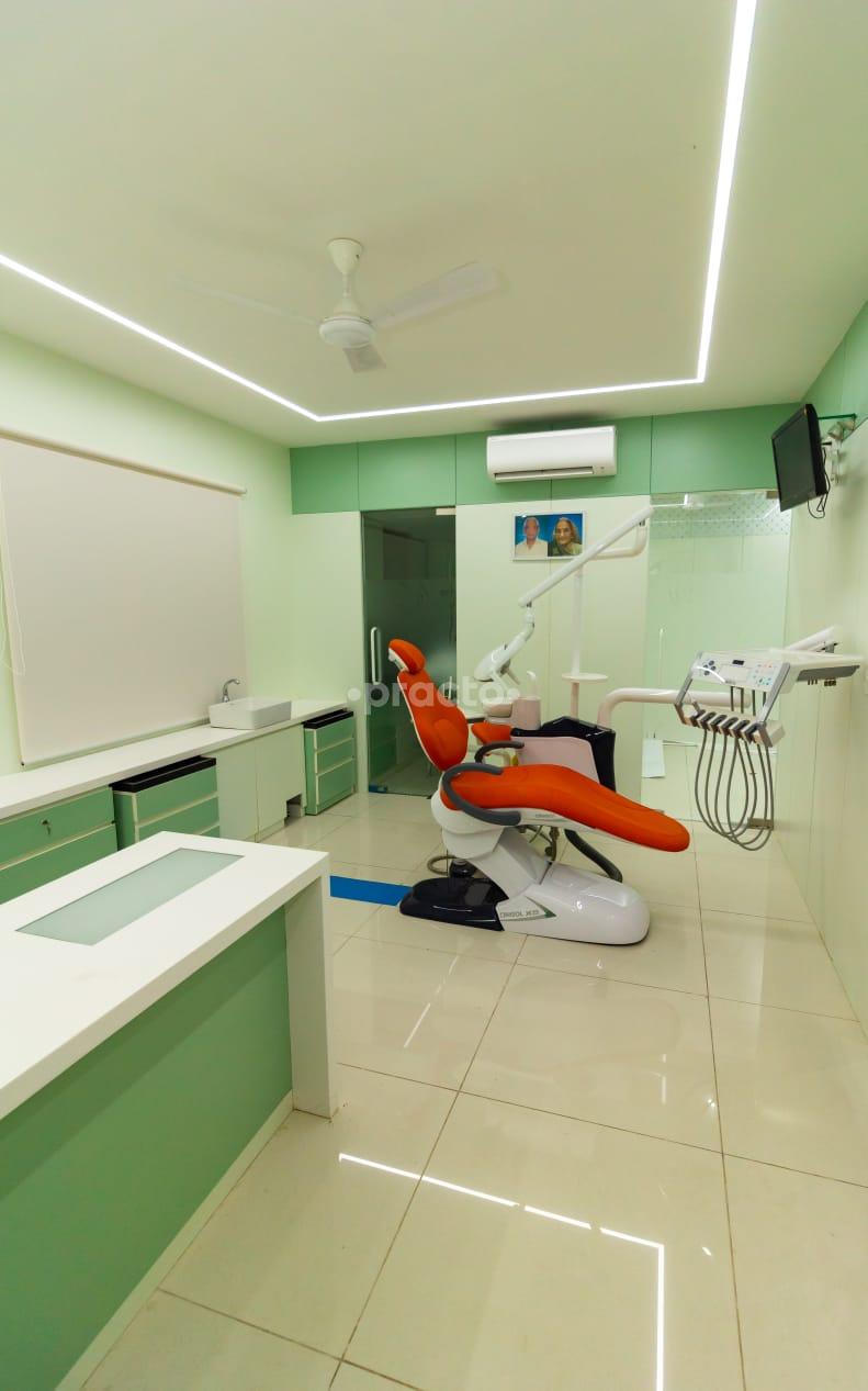 Consultation Room at Arihant Dental Center - ADC  VV Puram Bangalore