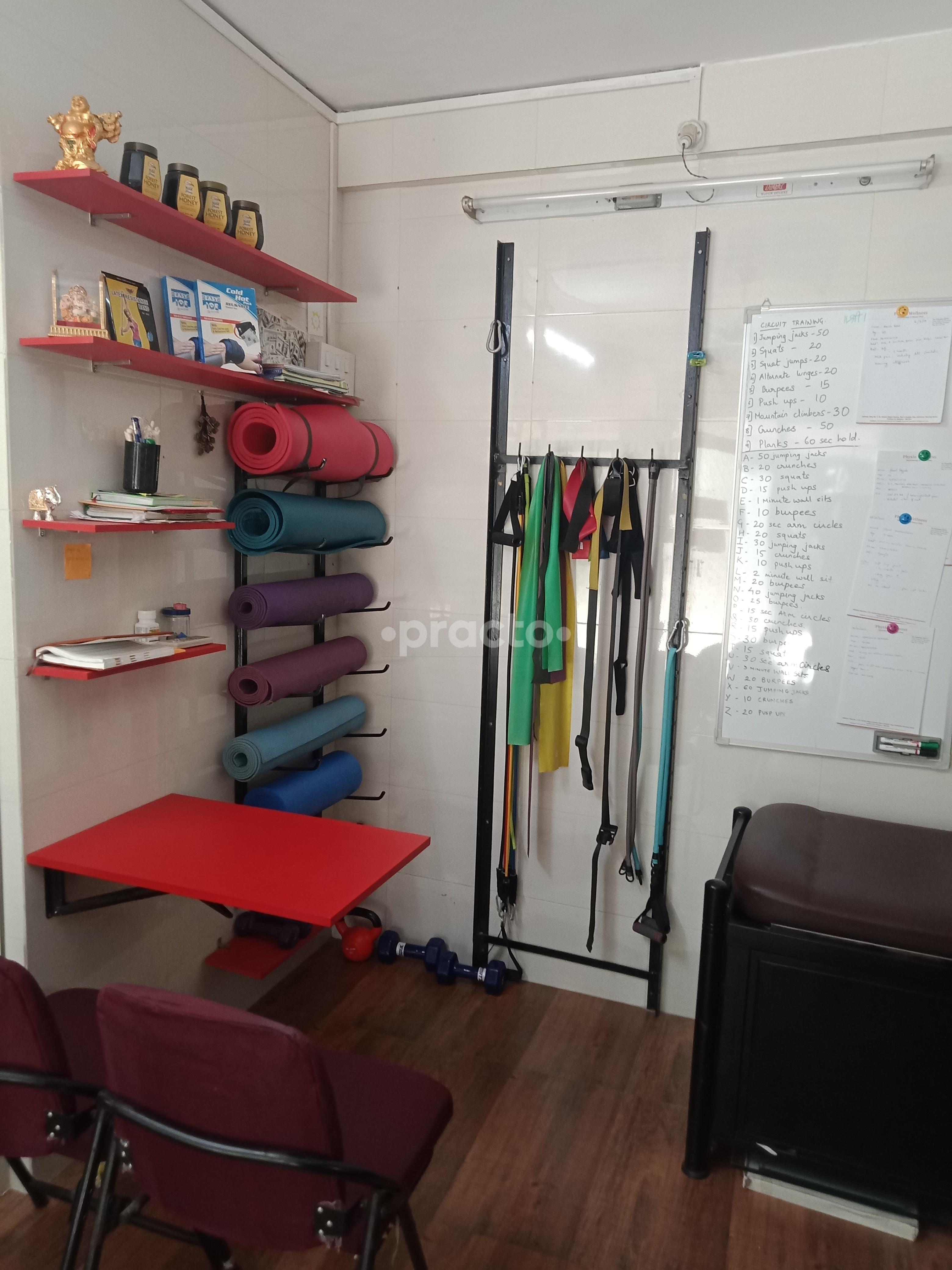 Equipment at Dr Priyanka's Physiowellness Physiotherapy clinic. Andheri East Mumbai