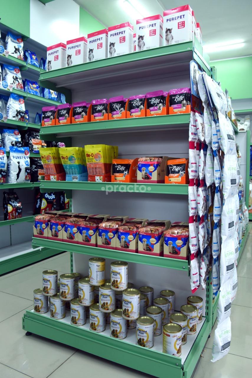 Reception Area at Shreyas Veterinary Hospital Basaveshwaranagar Bangalore
