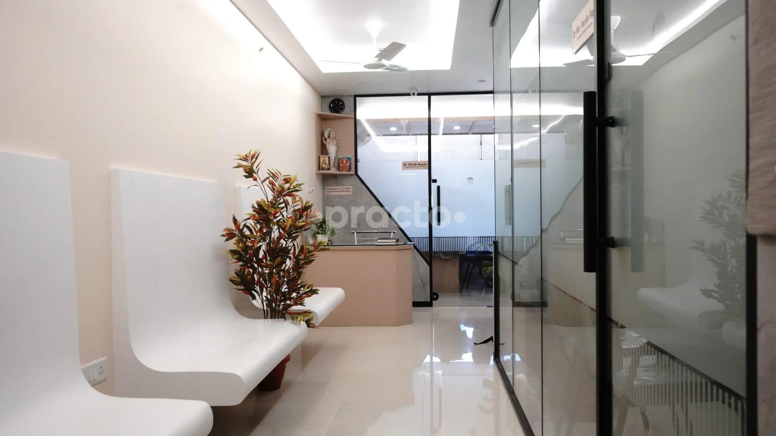 Waiting Area at Speciality Clinic For Laproscopy & Bariatric Surgery Kothrud Pune