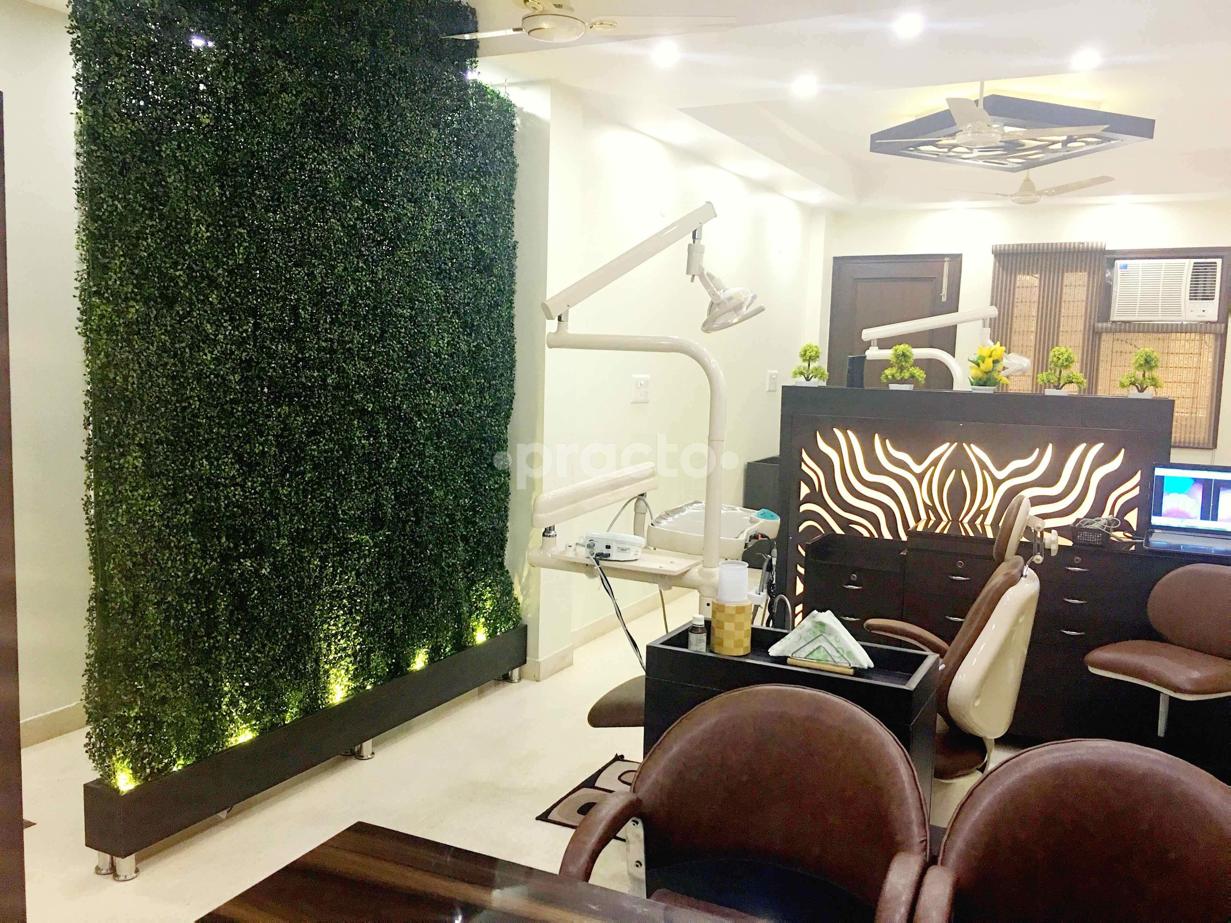 Dr. Varun Wasan's The Specialist Dental Clinic Mukherjee Nagar Delhi